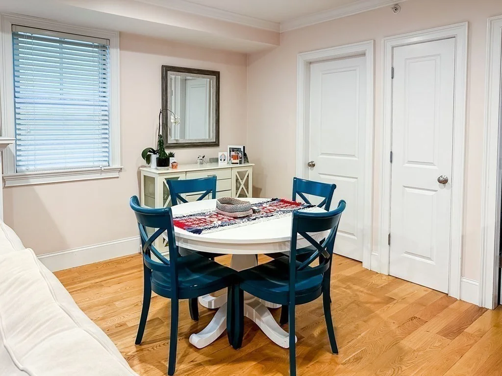 2 bed, 1 bath apartment for rent at 736 East 6th St Unit 2, South Boston — photo 3 of 18