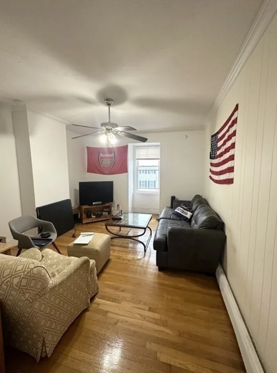 2 bed, 1 bath apartment for rent at 736 East Broadway Unit 3, Boston — photo 5 of 7