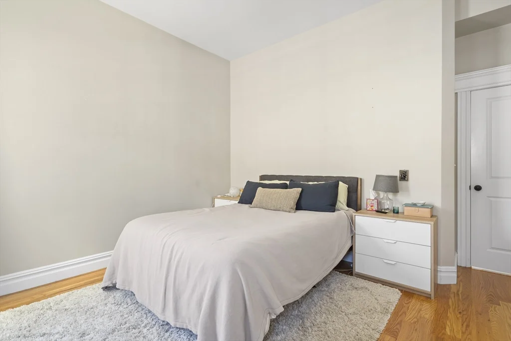 2 bed, 2 bath apartment for rent at 737 E 7th Unit 3, South Boston — photo 16 of 23