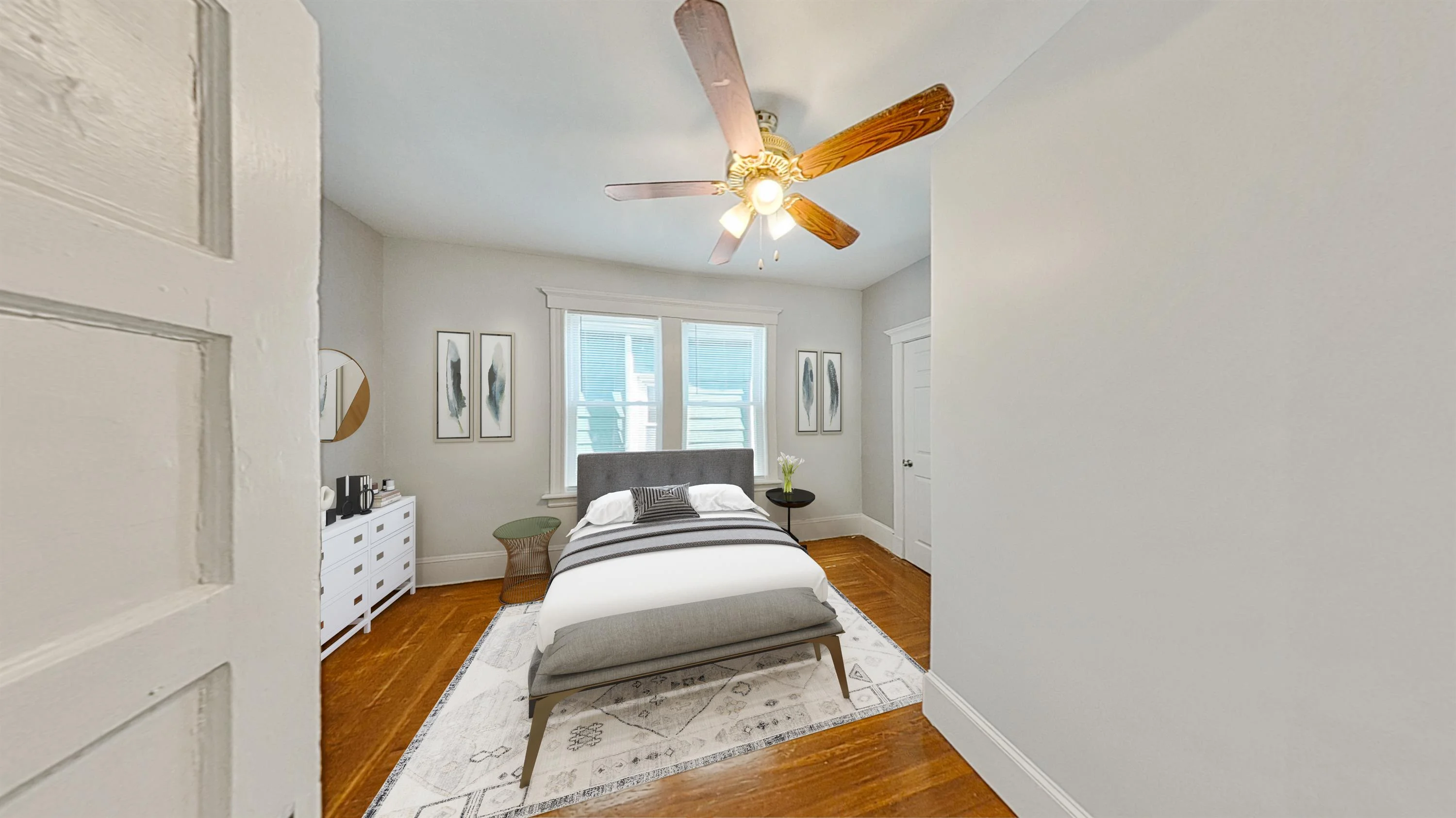 5 bed, 2 bath apartment for rent at 737 Parker St Unit 3, Mission Hill — photo 5 of 11