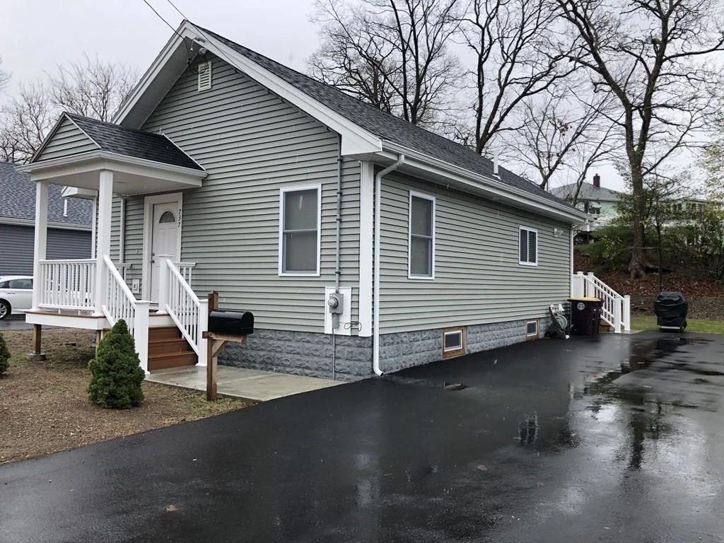 2 bed, 1 bath apartment for rent at 737 Washington St, Weymouth — photo 1 of 10