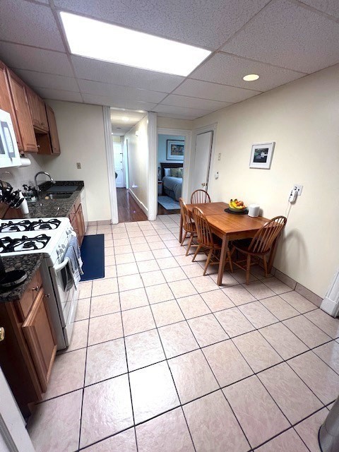 2 bed, 1 bath apartment for rent at 738 East 6th Unit 1, South Boston — photo 2 of 9