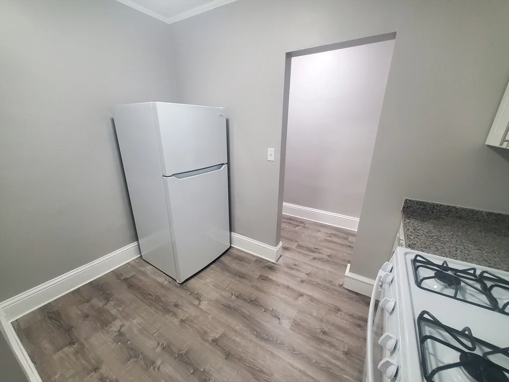 1 bed, 1 bath apartment for rent at 738 Washington St Unit 19, Norwood — photo 2 of 12