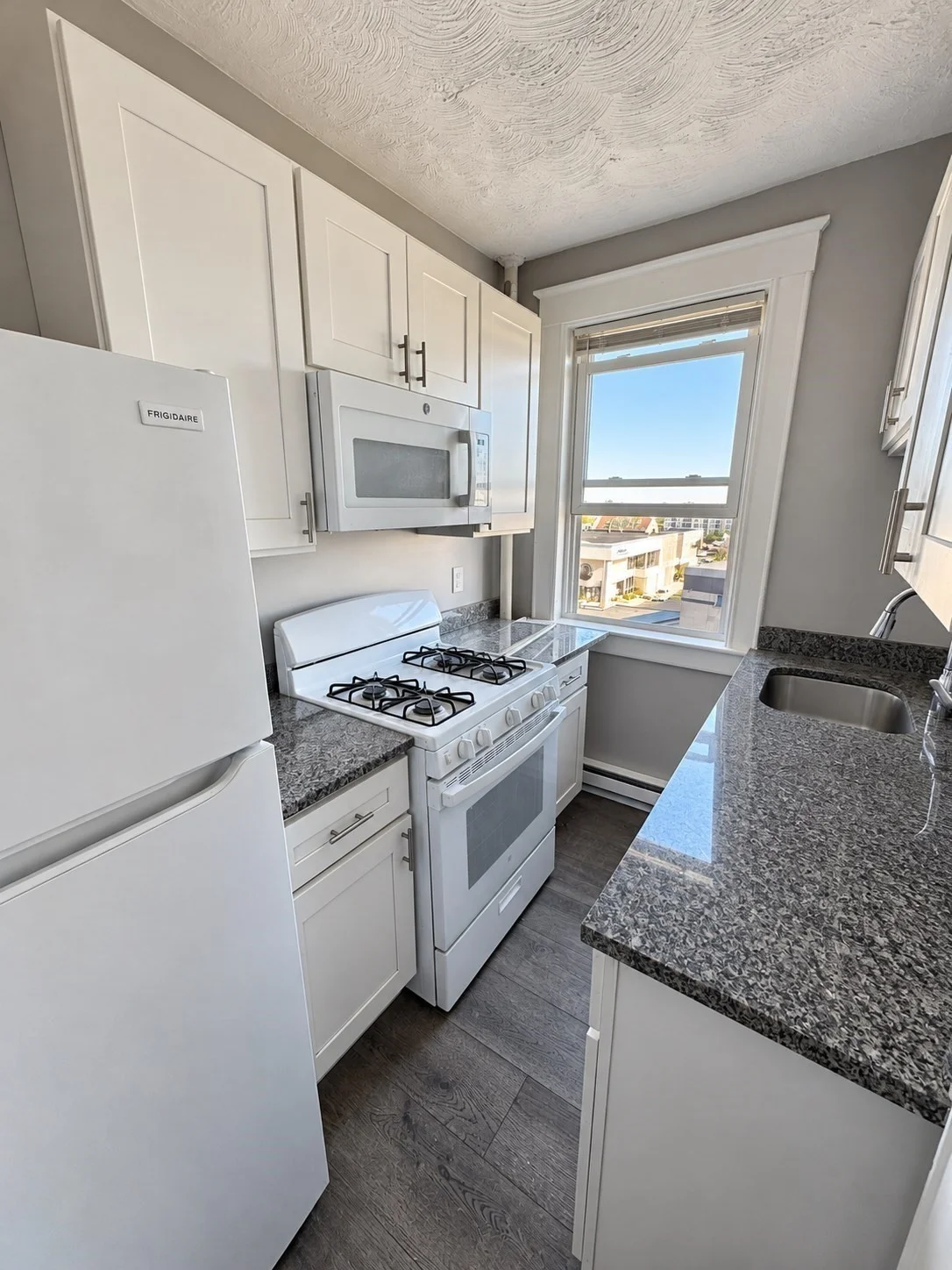1 bed, 1 bath apartment for rent at 738 Washington St Unit 22, Norwood — photo 2 of 7