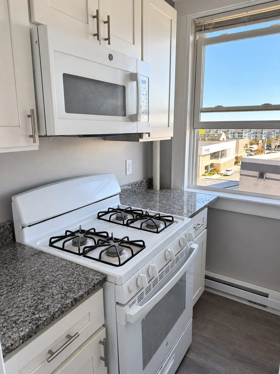 1 bed, 1 bath apartment for rent at 738 Washington St Unit 22, Norwood