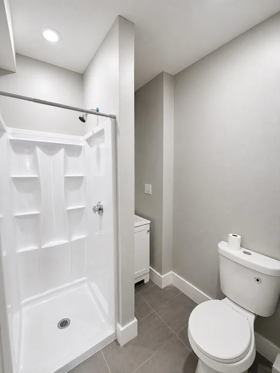 1 bed, 1 bath apartment for rent at 738 Washington St Unit 25, Norwood — photo 8 of 10