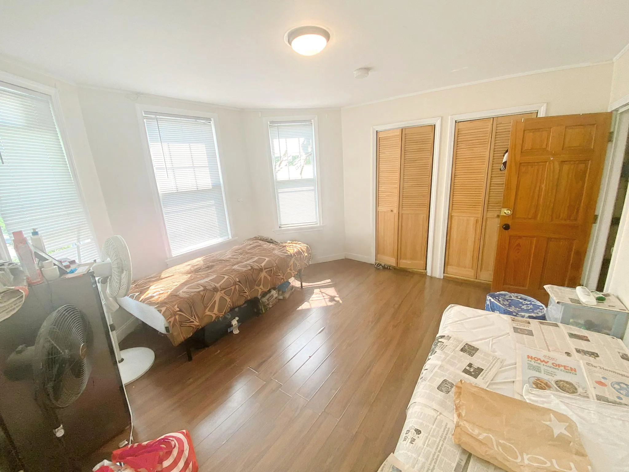 5 bed, 2 bath apartment for rent at 739 Parker St Unit 3, Mission Hill — photo 5 of 13