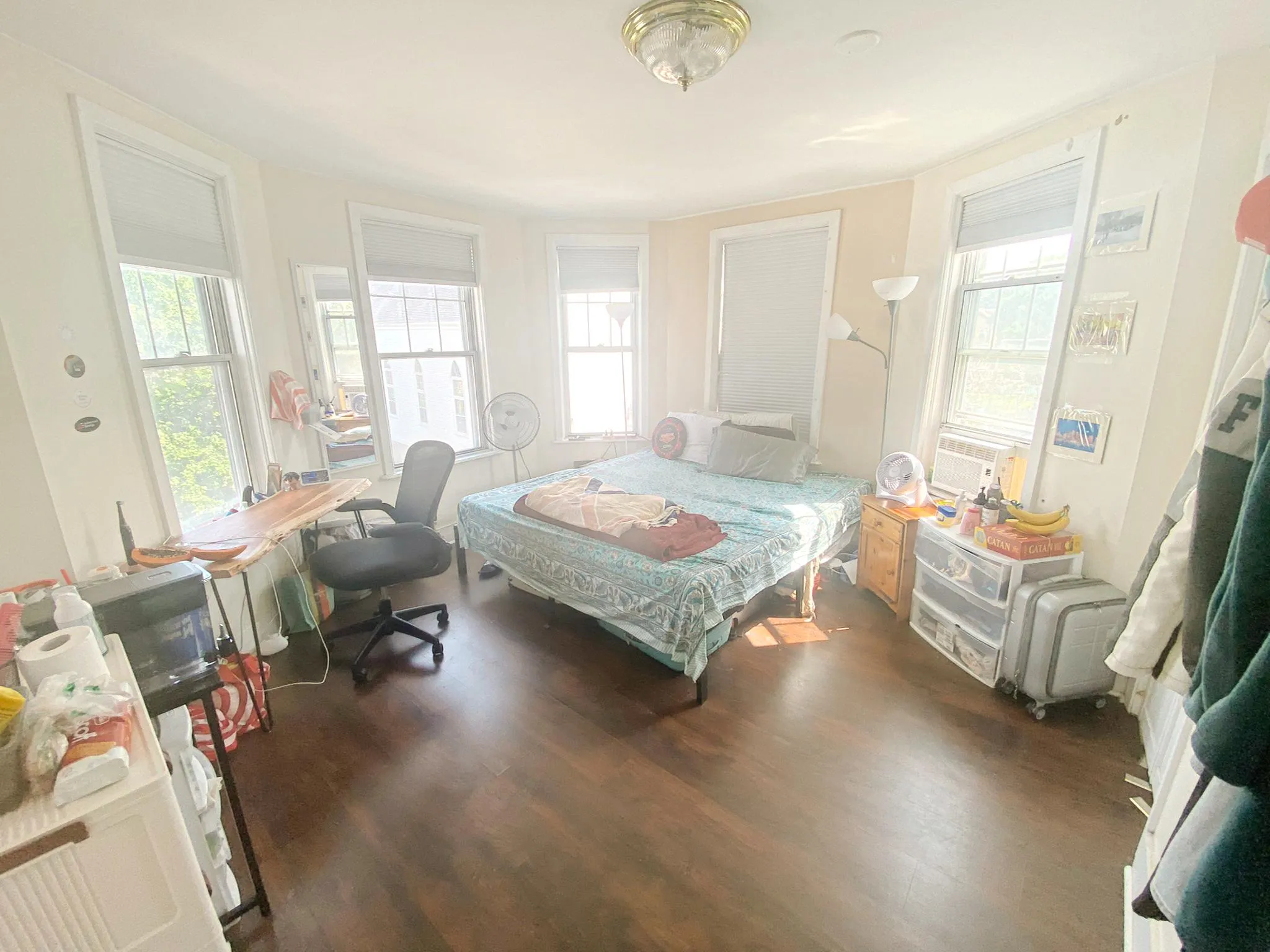5 bed, 2 bath apartment for rent at 739 Parker St Unit 3, Mission Hill — photo 1 of 13