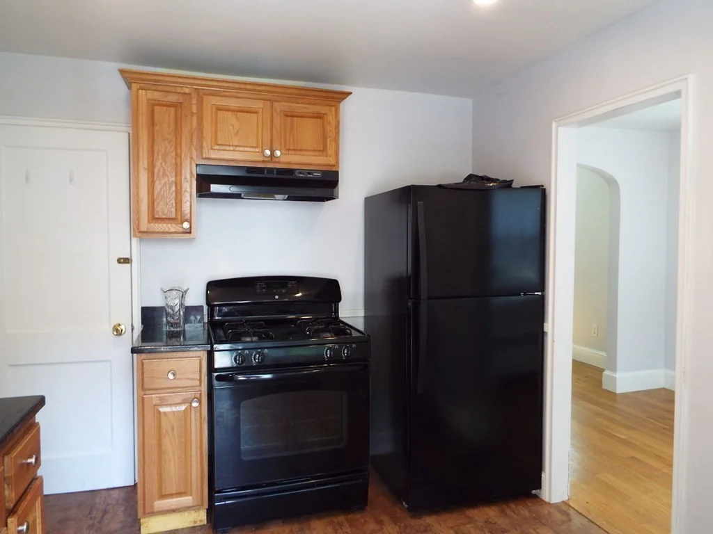 2 bed, 1 bath apartment for rent at 739 Vfw Pkwy Unit 739, West Roxbury — photo 8 of 16
