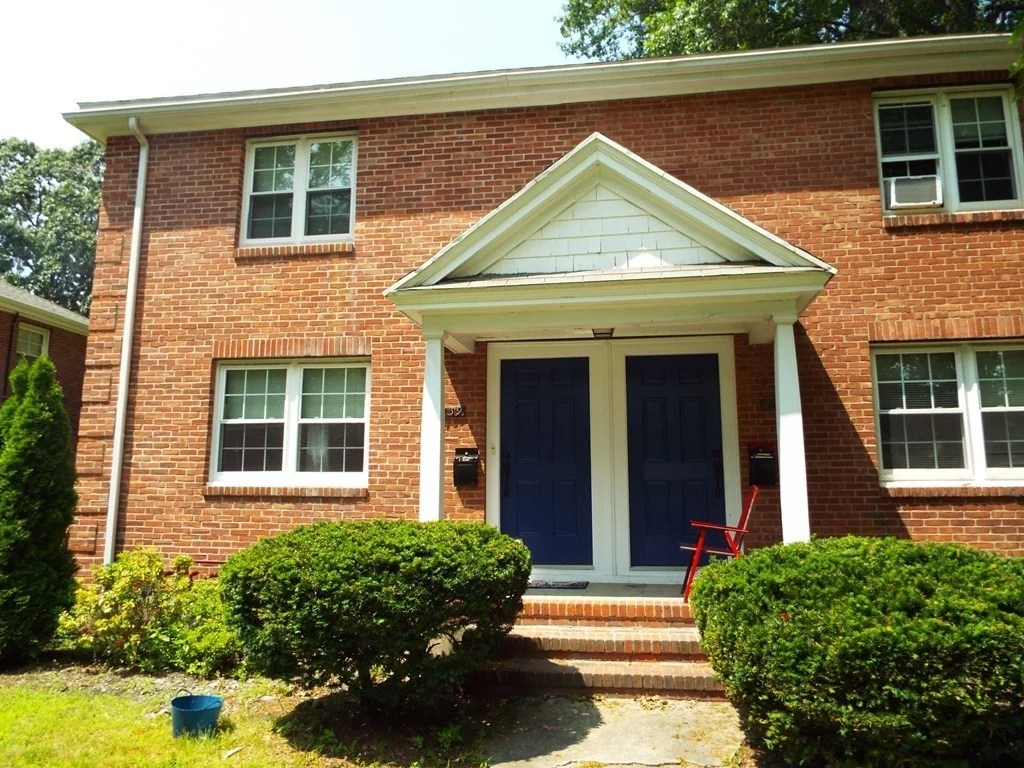 2 bed, 1 bath apartment for rent at 739 Vfw Pkwy Unit 739, West Roxbury