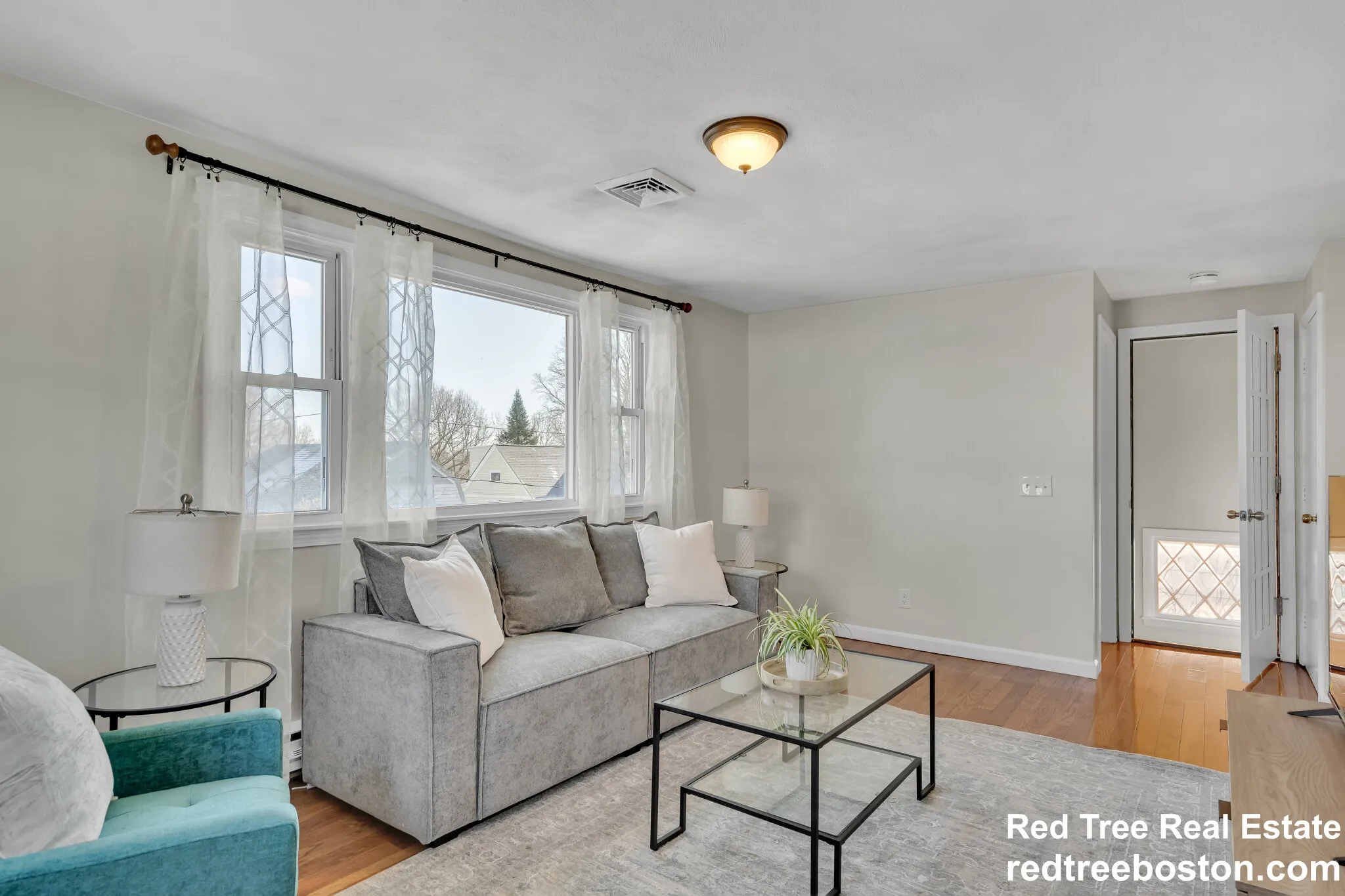 3 bed, 1 bath apartment for rent at 74-76 Dunboy St Unit 2, Brighton — photo 3 of 23