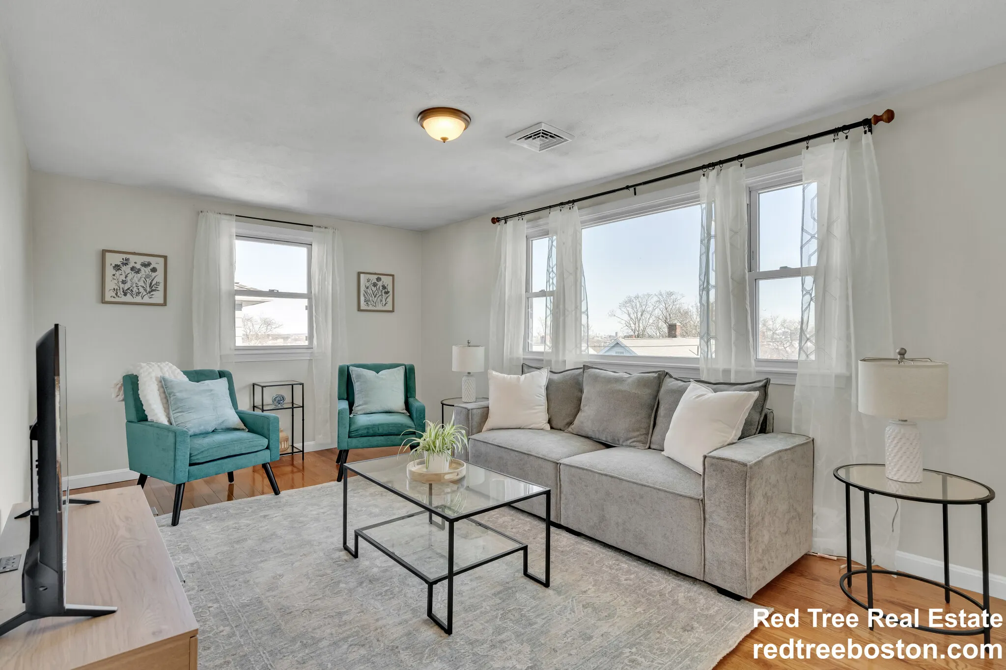 3 bed, 1 bath apartment for rent at 74-76 Dunboy St Unit 2, Brighton — photo 1 of 23
