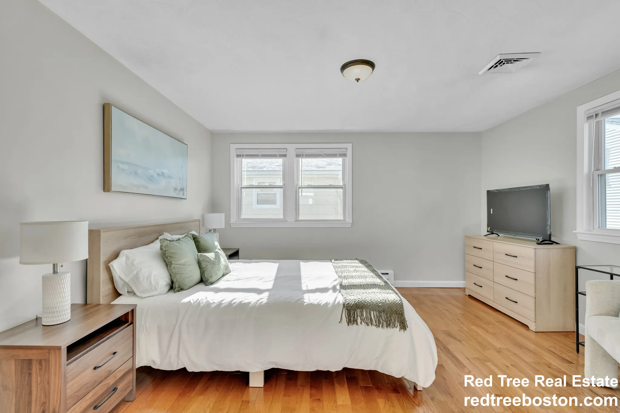 3 bed, 1 bath apartment for rent at 74-76 Dunboy St Unit 2, Brighton — photo 16 of 23