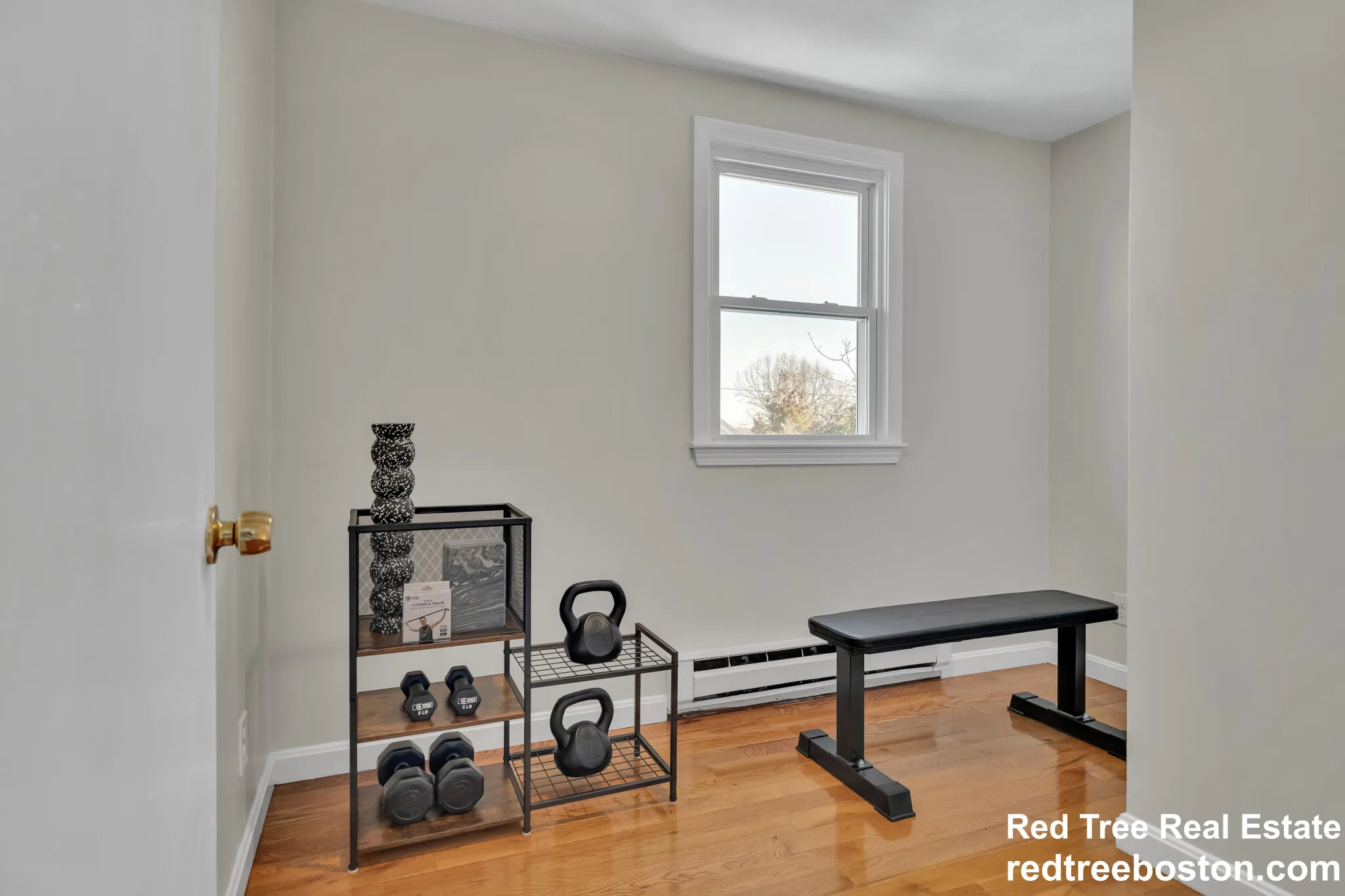 3 bed, 1 bath apartment for rent at 74-76 Dunboy St Unit 2, Brighton — photo 4 of 23
