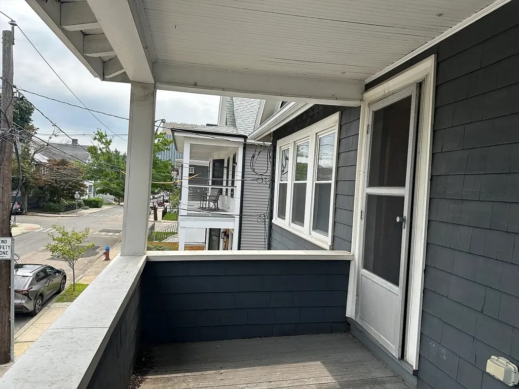 3 bed, 1 bath apartment for rent at 74-76 Governor St Unit 2, Ten Hills — photo 13 of 14