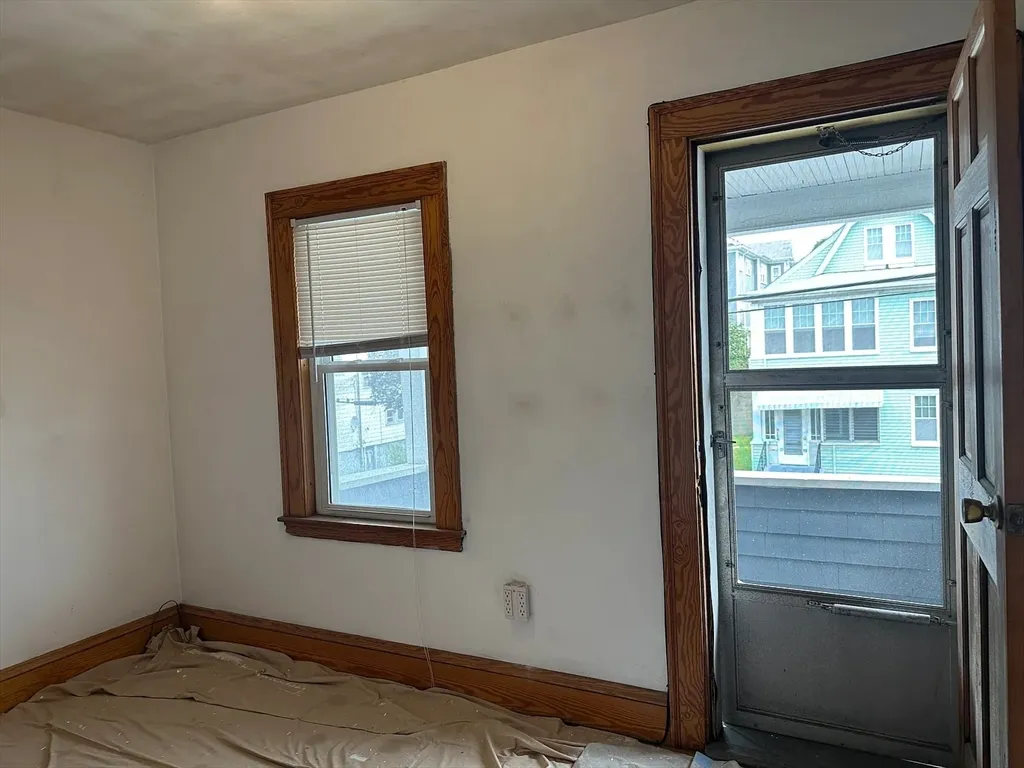 3 bed, 1 bath apartment for rent at 74-76 Governor St Unit 2, Ten Hills — photo 10 of 14