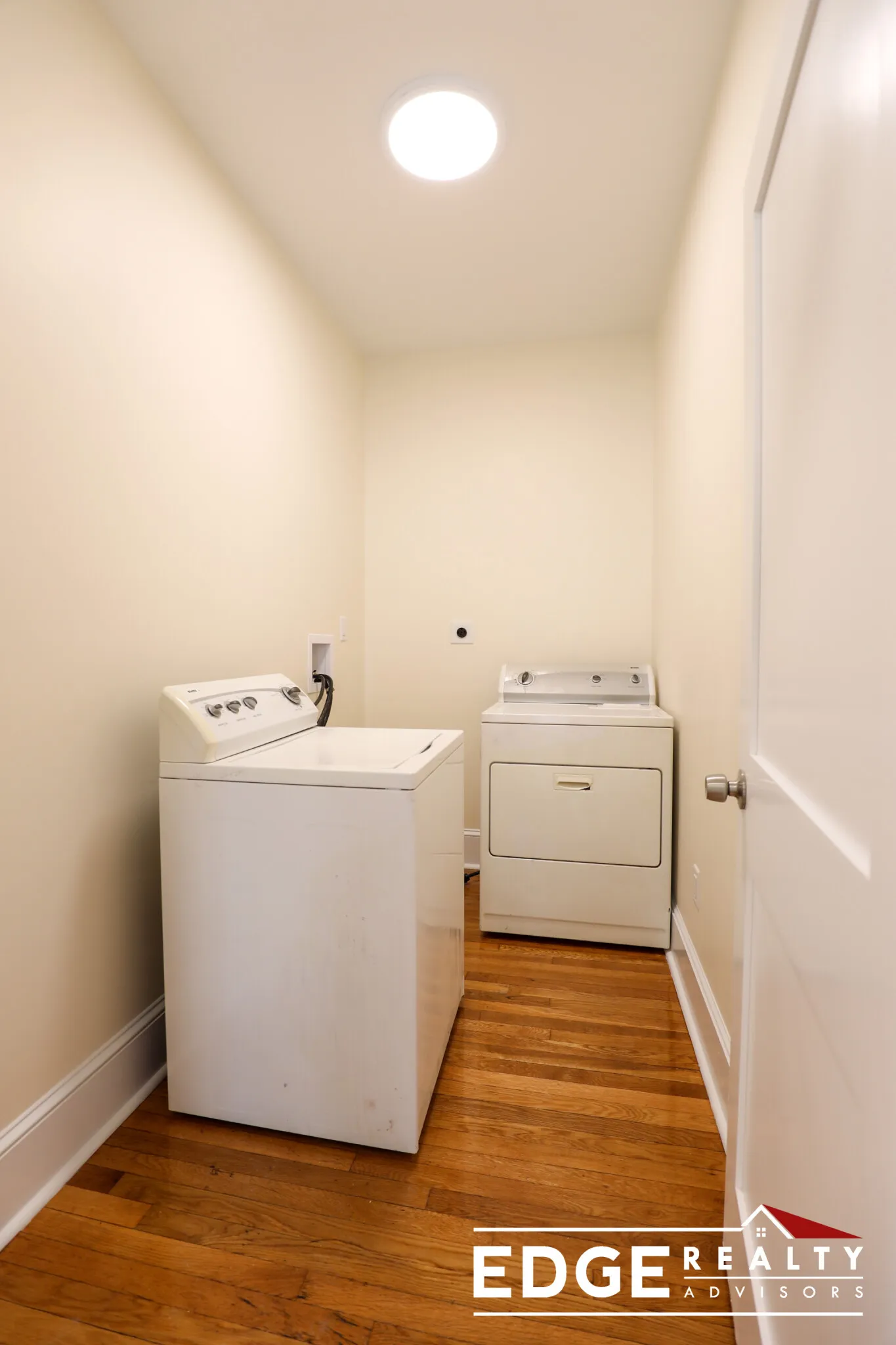 3 bed, 2 bath apartment for rent at 74 Aldie St Unit 1, Allston — photo 6 of 9