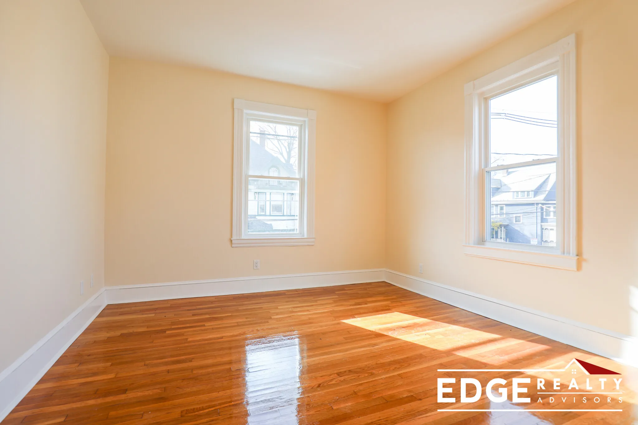 3 bed, 2 bath apartment for rent at 74 Aldie St Unit 2, Allston — photo 3 of 10