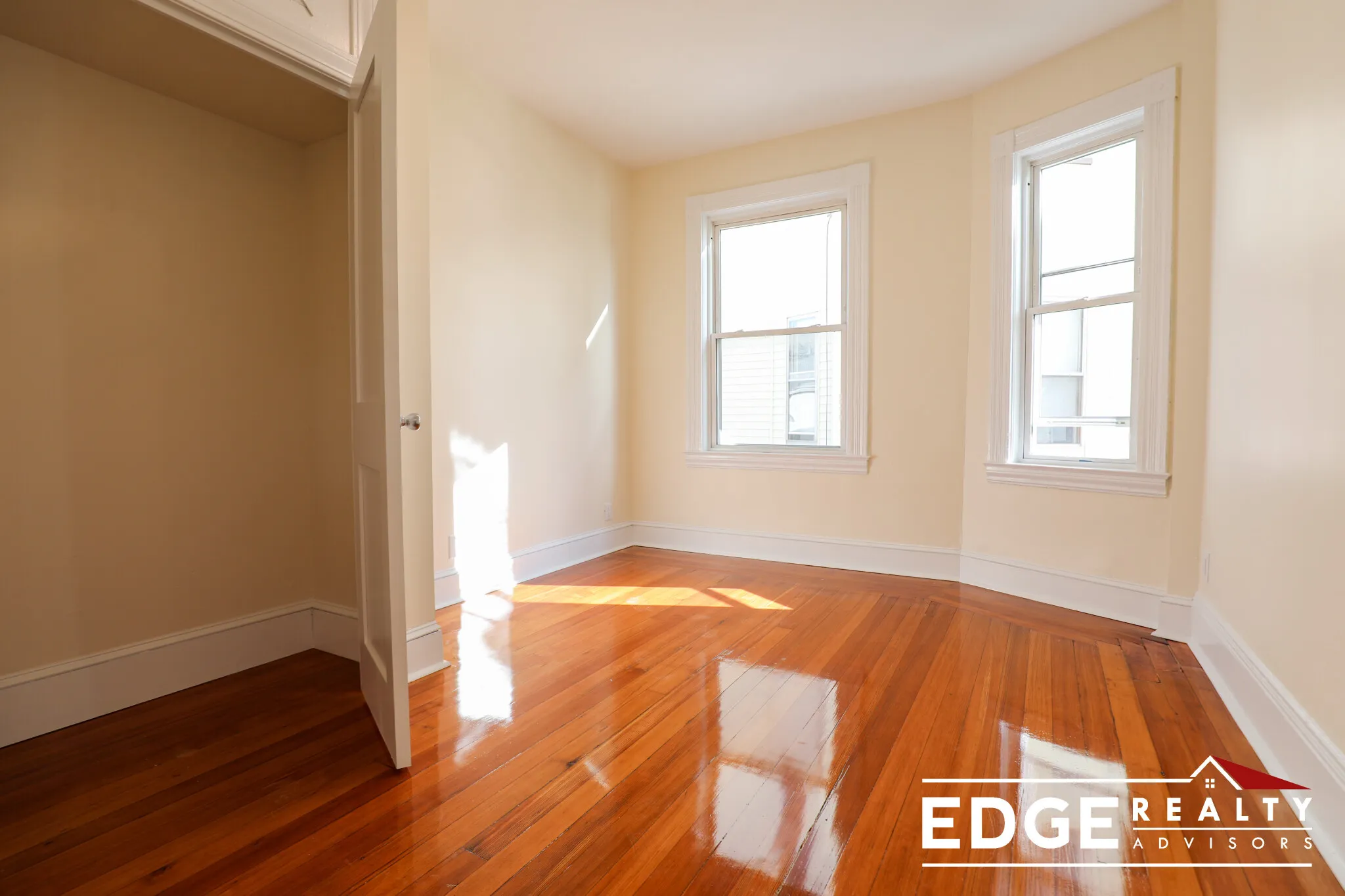 3 bed, 2 bath apartment for rent at 74 Aldie St Unit 2, Allston — photo 7 of 10