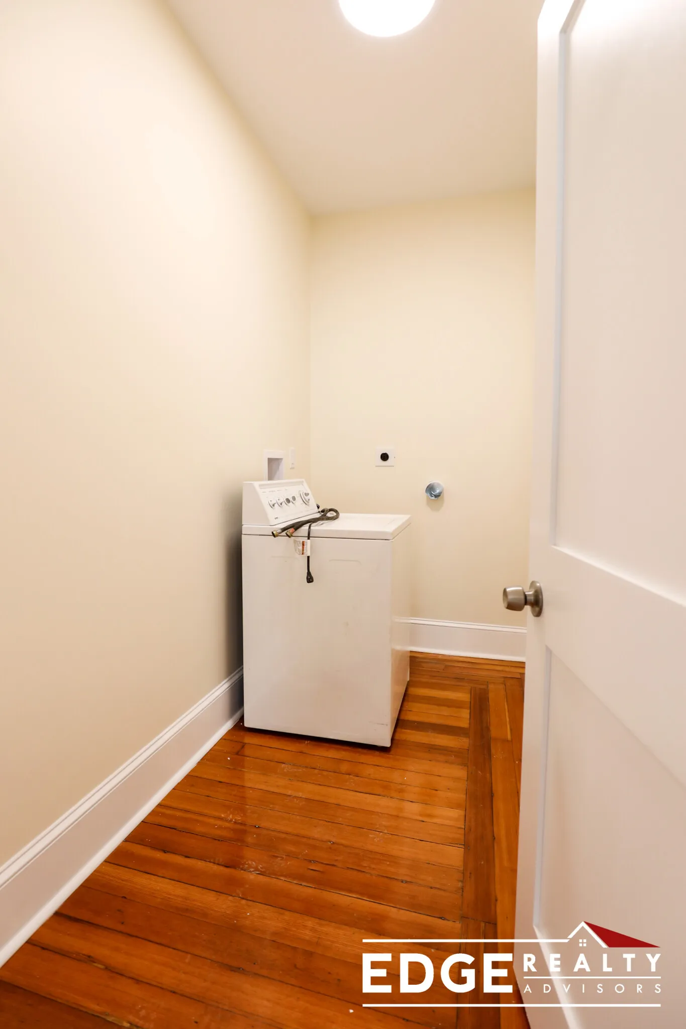 3 bed, 2 bath apartment for rent at 74 Aldie St Unit 2, Allston — photo 5 of 10