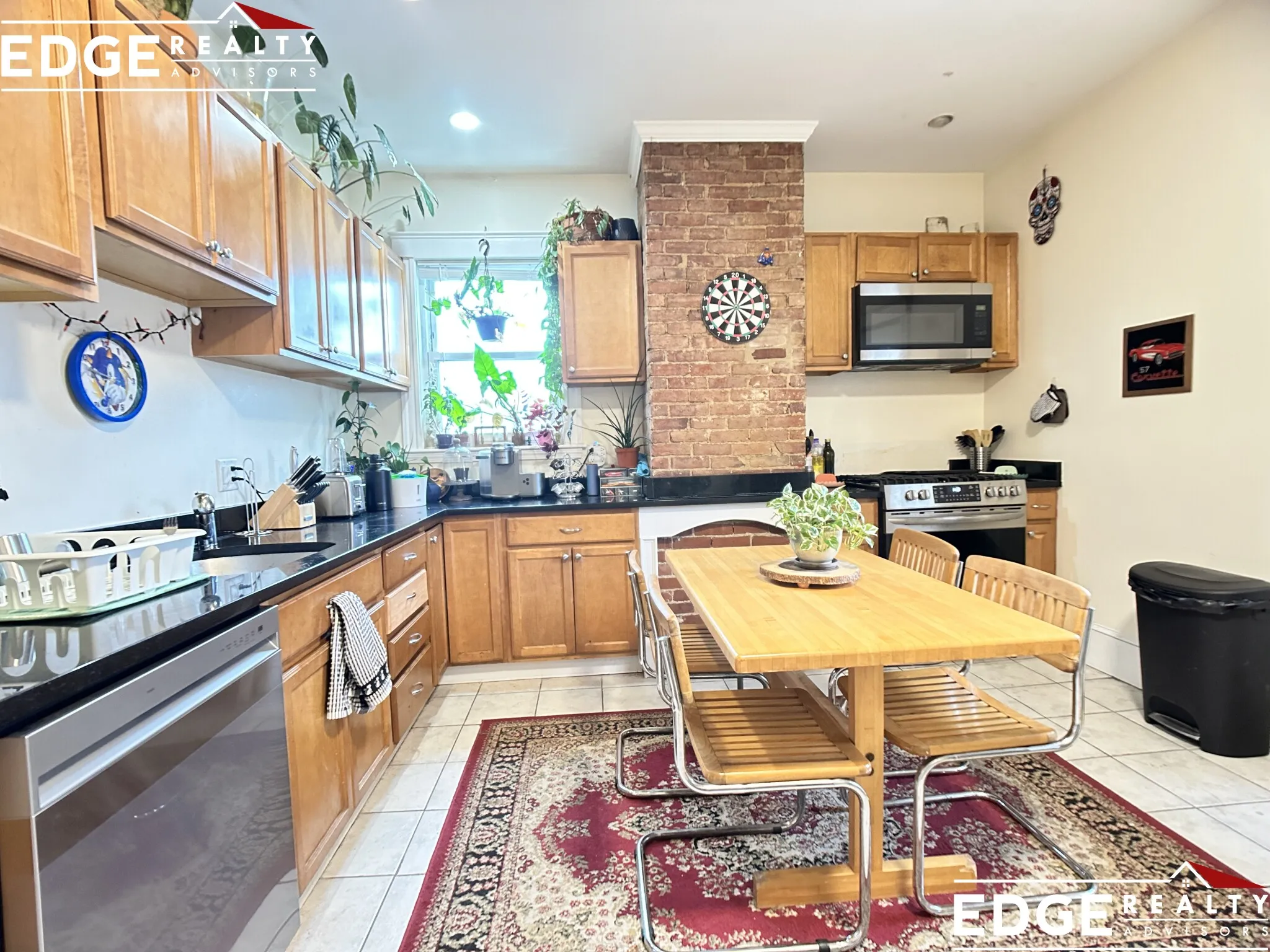 3 bed, 2 bath apartment for rent at 74 Aldie St Unit 3, Allston — photo 1 of 8