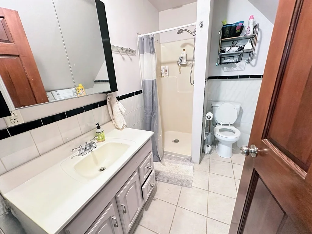 2 bed, 1 bath apartment for rent at 74 Antwerp St Unit 3, Brighton — photo 11 of 11