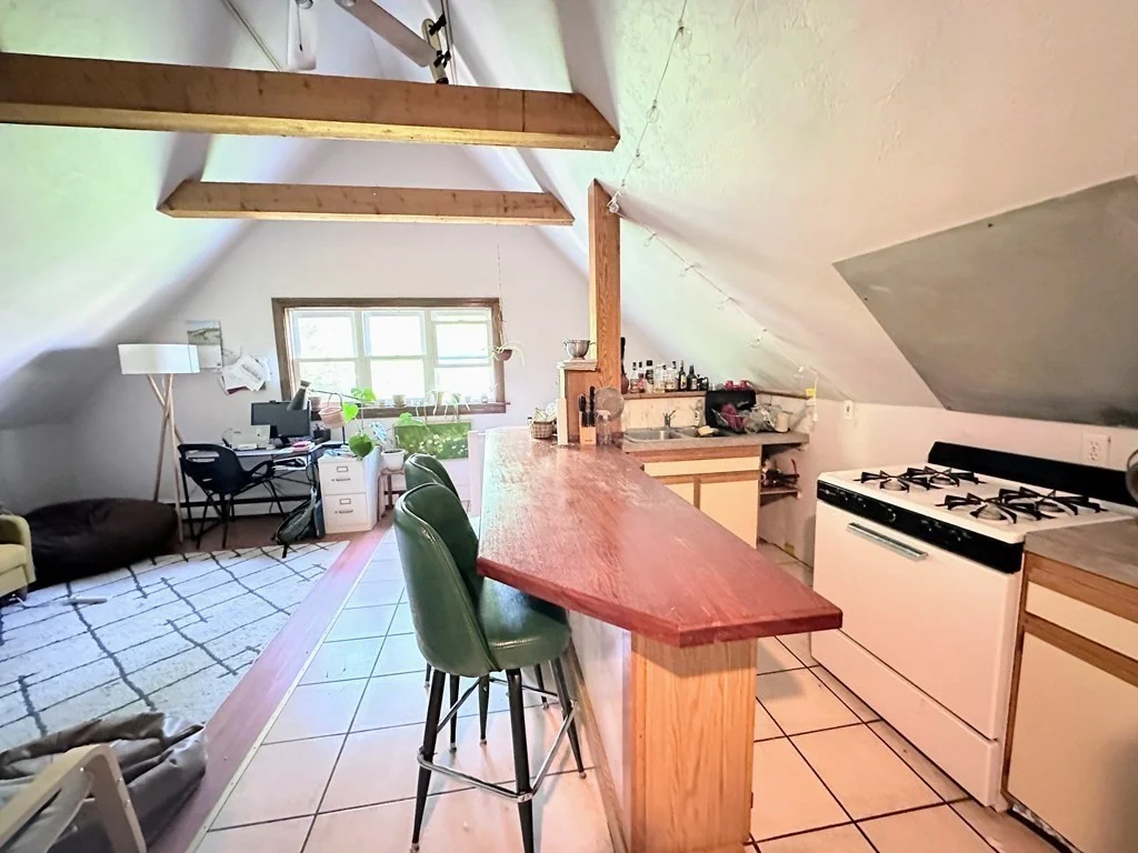 2 bed, 1 bath apartment for rent at 74 Antwerp St Unit 3, Brighton — photo 2 of 11