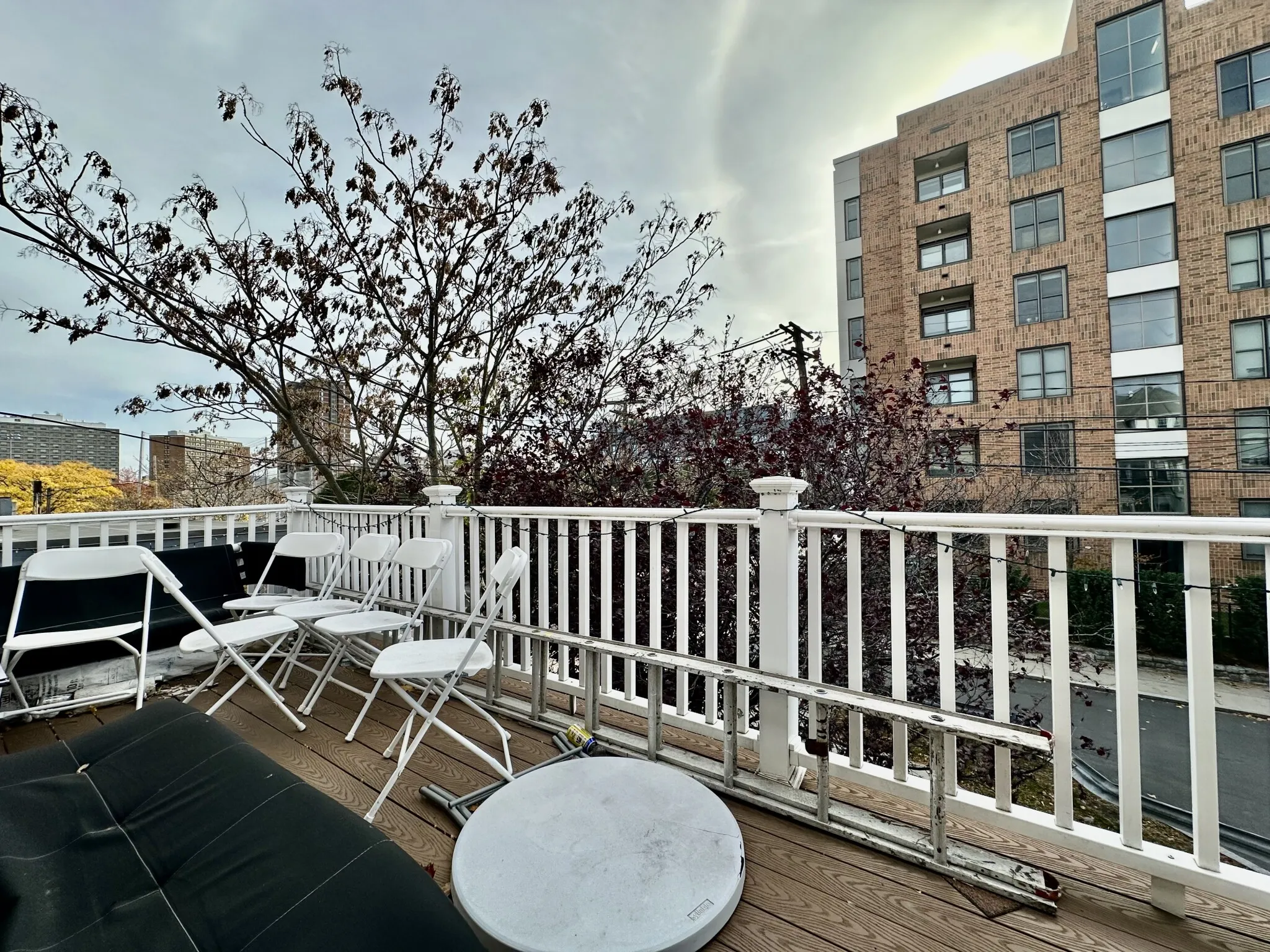 6 bed, 3 bath apartment for rent at 74 Ashford St Unit 2, Allston — photo 20 of 30