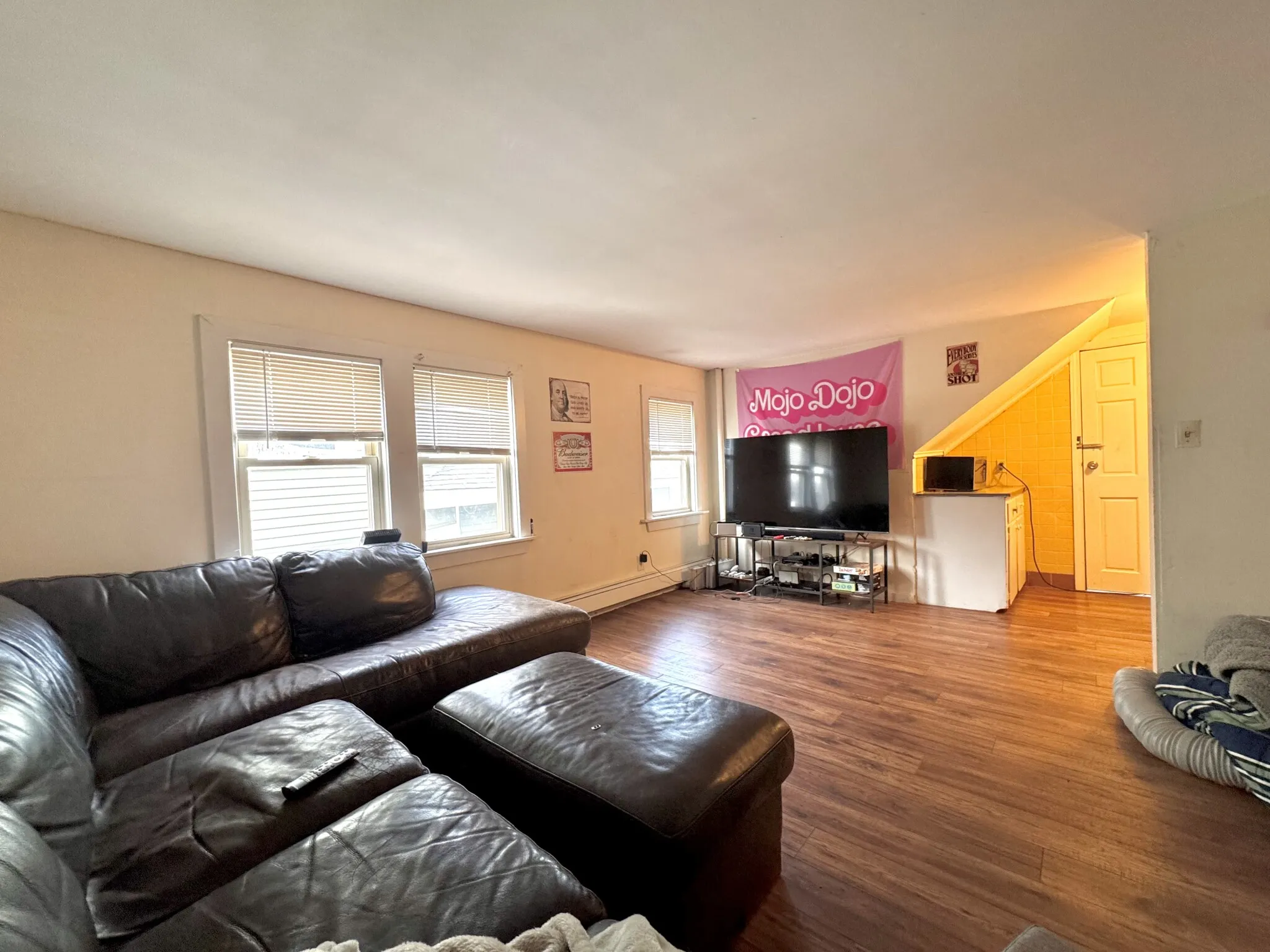 6 bed, 3 bath apartment for rent at 74 Ashford St Unit 2, Allston — photo 1 of 30