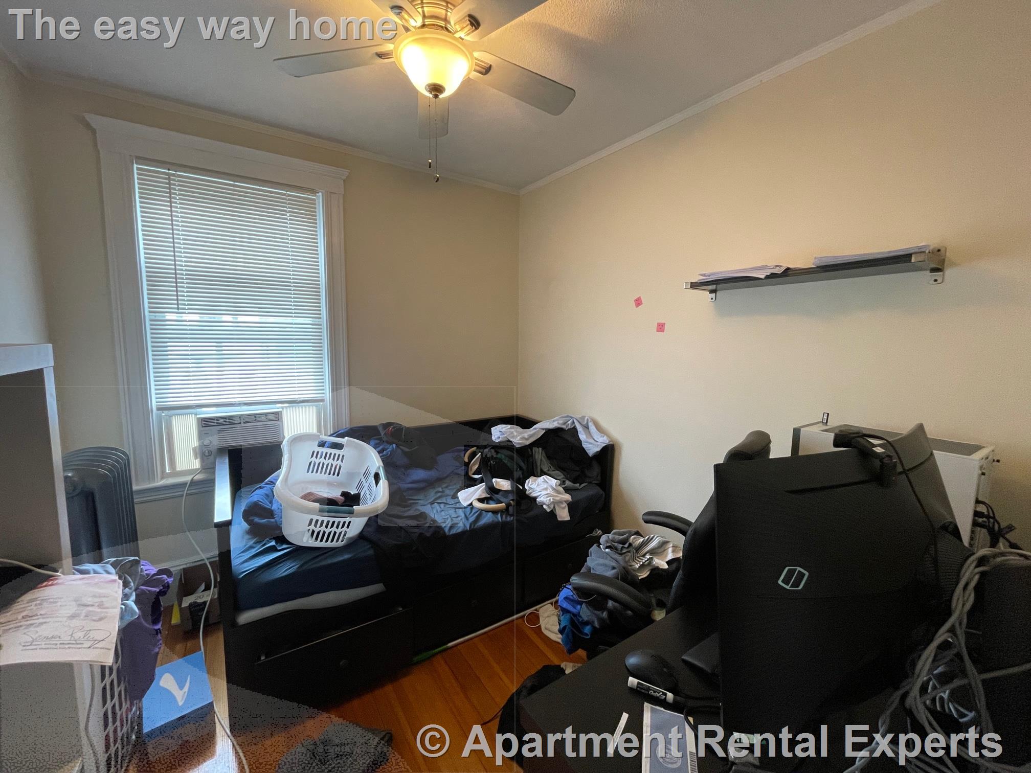3 bed, 1 bath apartment for rent at 74 Avon St Unit 2R, Spring Hill — photo 6 of 17