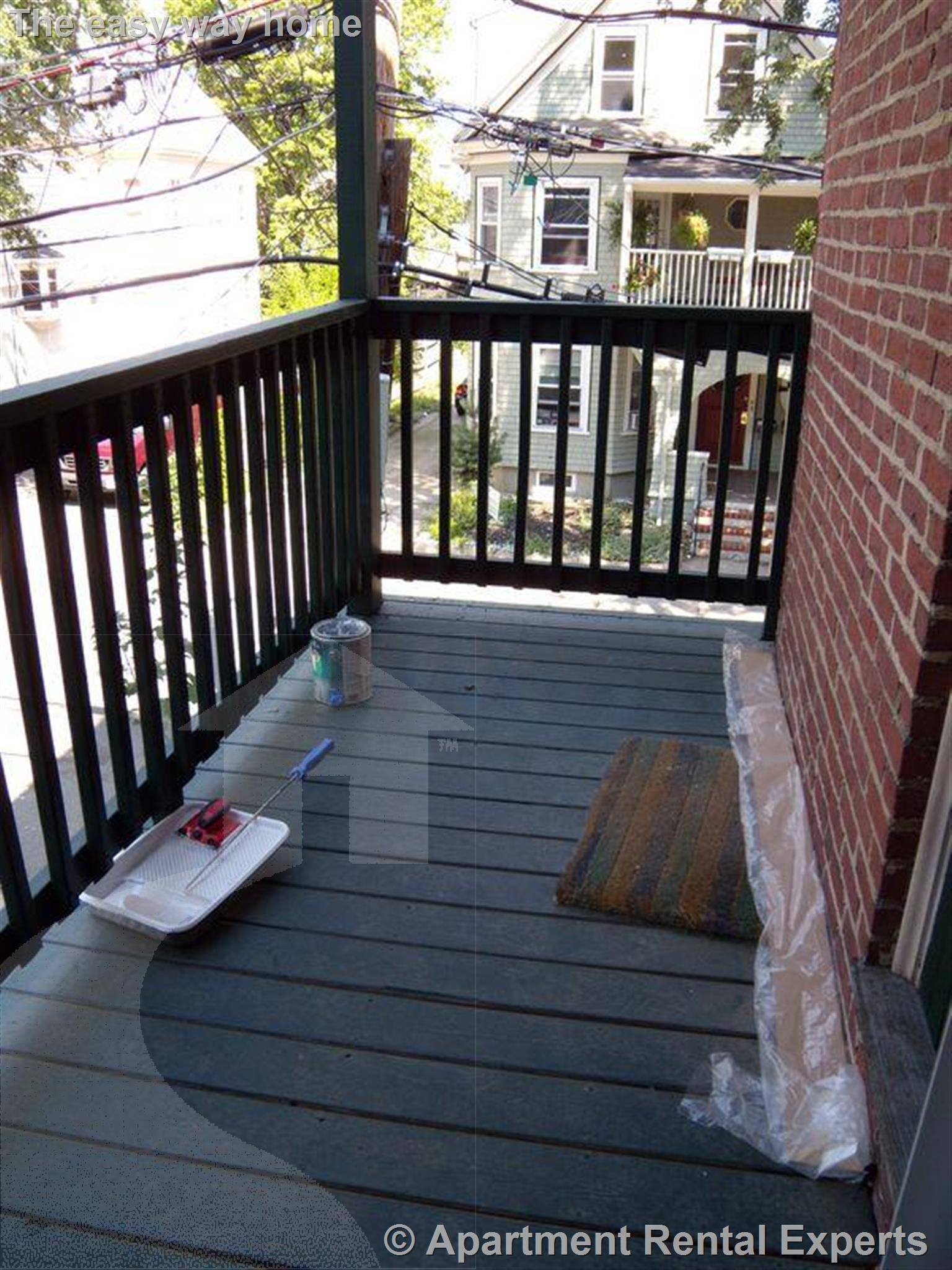 3 bed, 1 bath apartment for rent at 74 Avon St Unit 2R, Spring Hill — photo 17 of 17