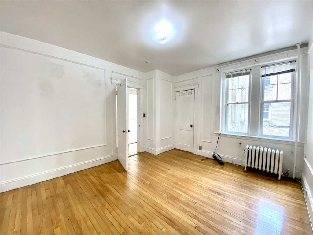 4 bed, 1.5 bath apartment for rent at 74 Babcock St Unit 2, North Brookline — photo 14 of 21