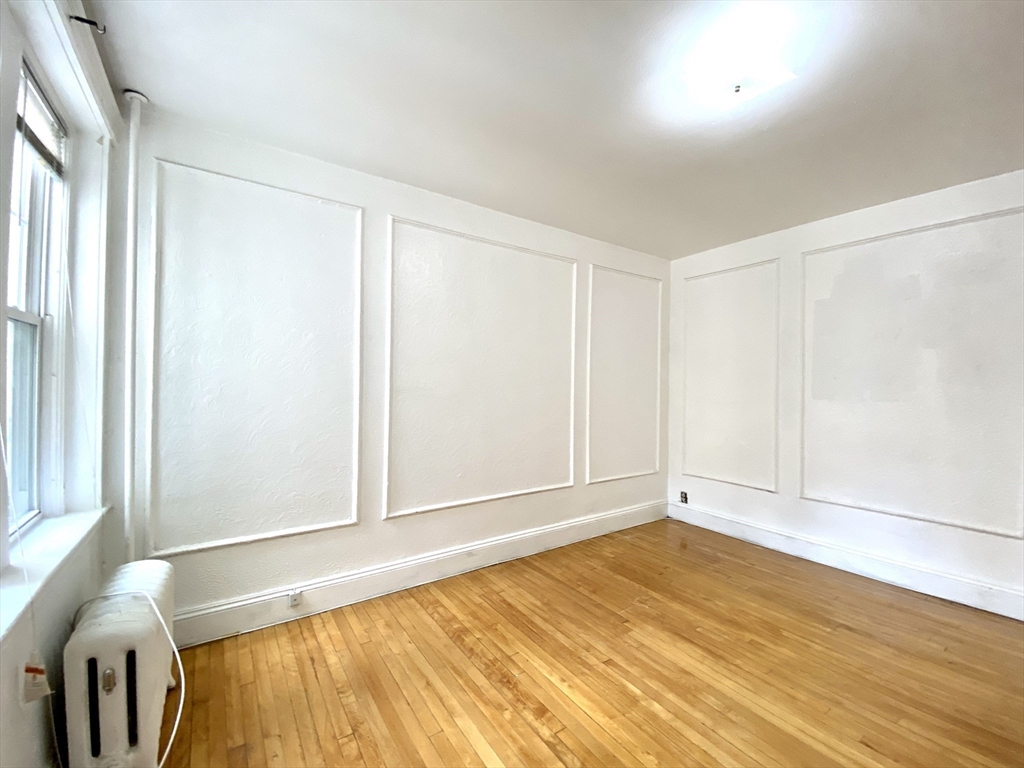 4 bed, 1.5 bath apartment for rent at 74 Babcock St Unit 2M, North Brookline — photo 16 of 21
