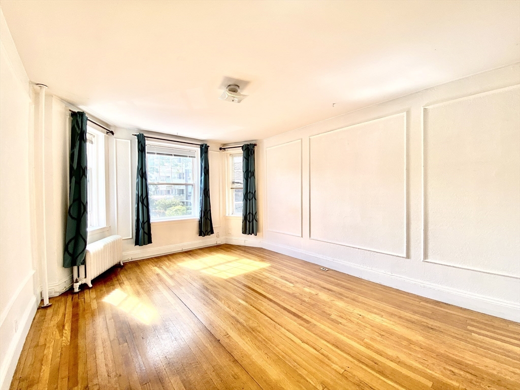 4 bed, 1.5 bath apartment for rent at 74 Babcock St Unit 2M, North Brookline — photo 20 of 21