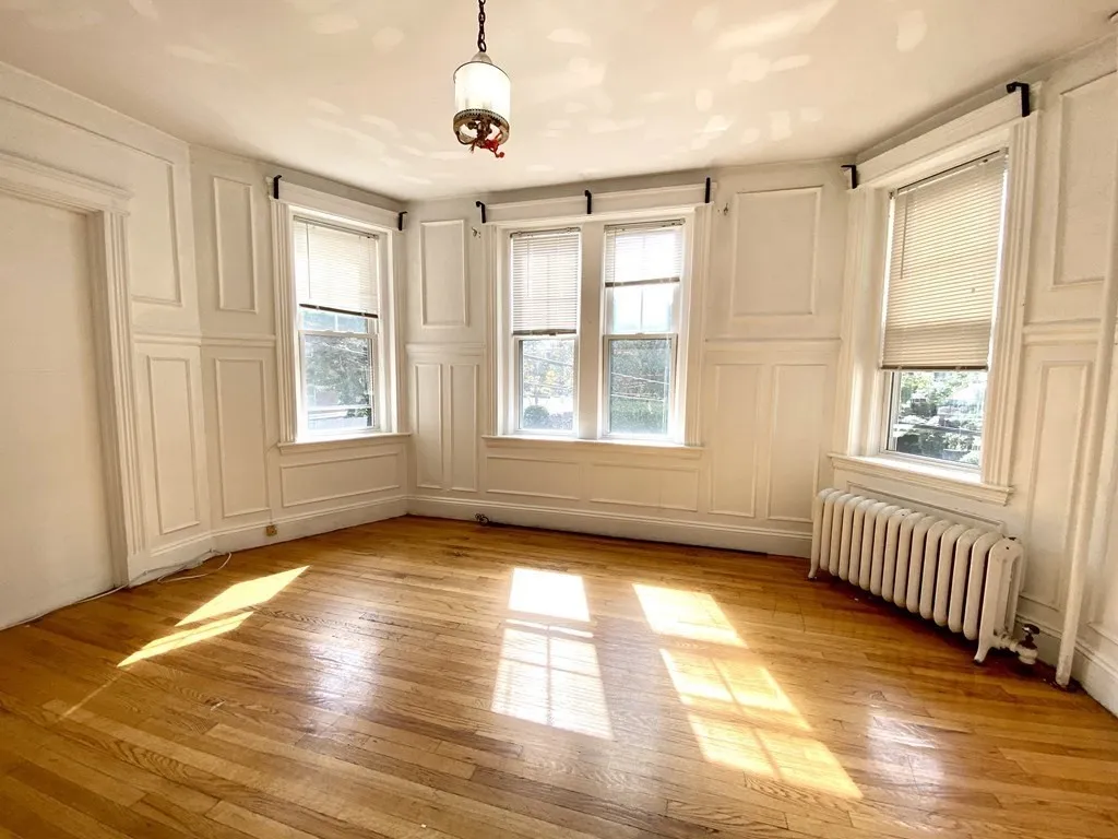 4 bed, 1.5 bath apartment for rent at 74 Babcock St Unit 3, North Brookline — photo 7 of 22