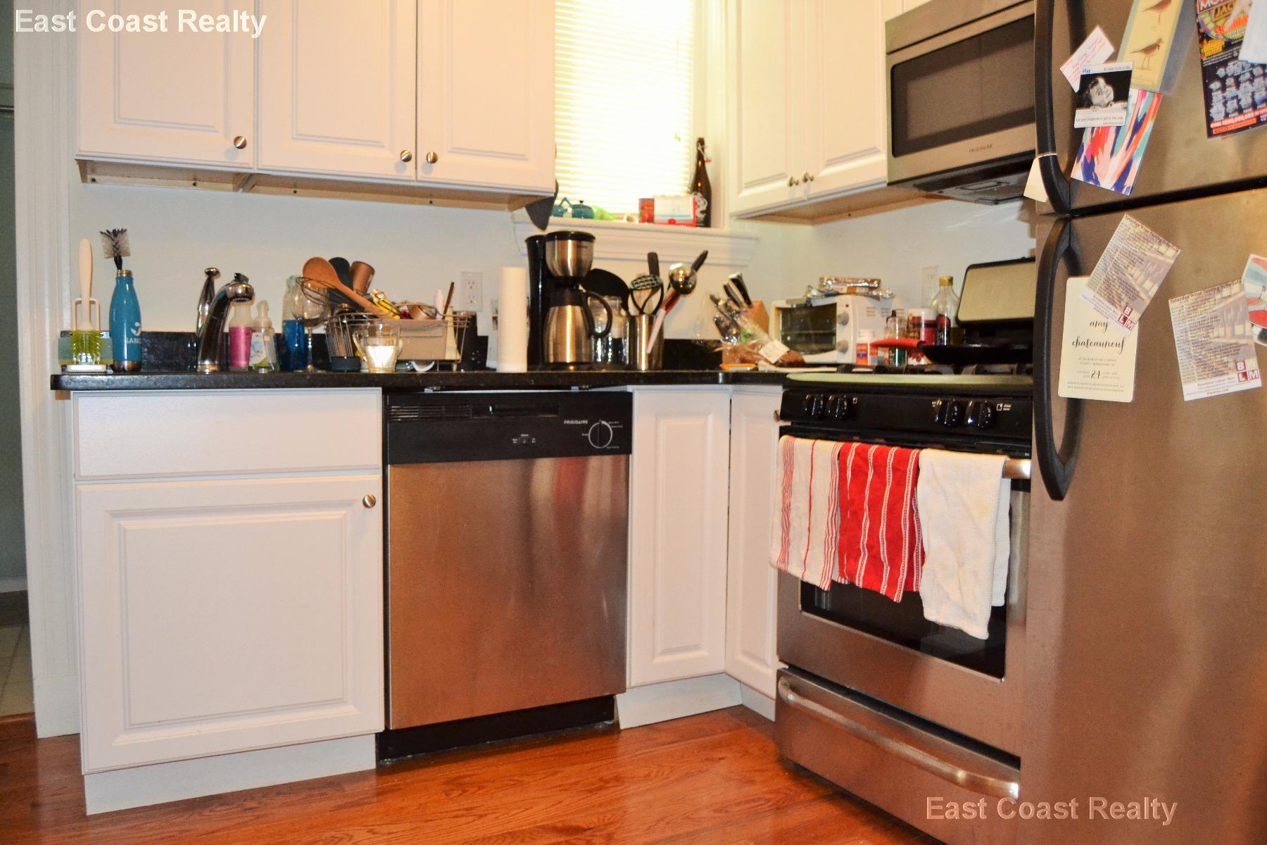 2 bed, 1 bath apartment for rent at 74 Brainerd Rd Unit 1, Allston — photo 4 of 12