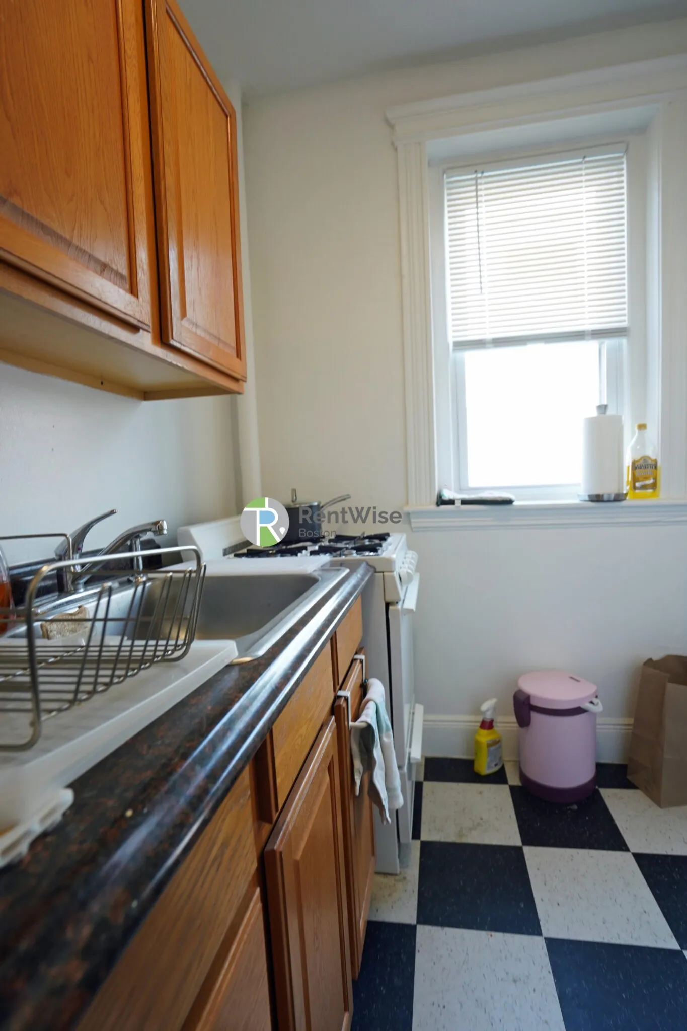 Studio bed, 1 bath apartment for rent at 74 Brainerd Rd Unit 10, Allston — photo 8 of 14