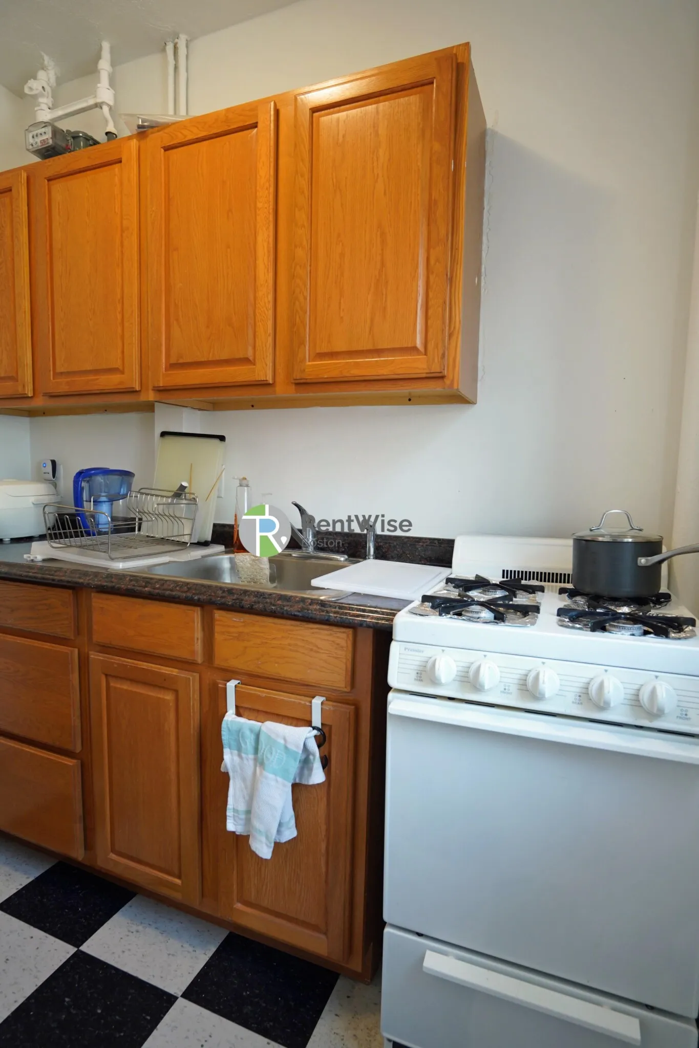 Studio bed, 1 bath apartment for rent at 74 Brainerd Rd Unit 10, Allston — photo 7 of 14