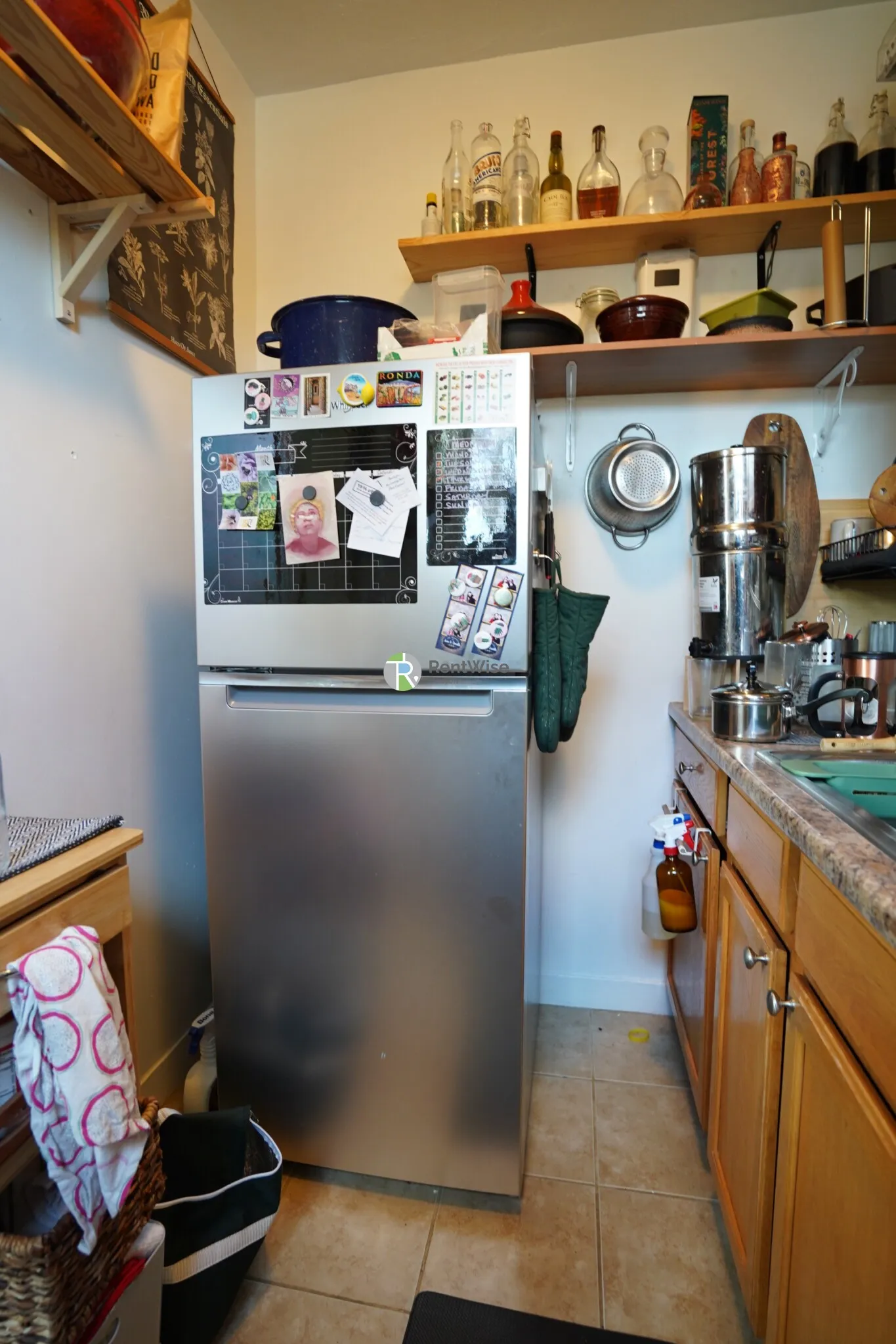Studio bed, 1 bath apartment for rent at 74 Brainerd Rd Unit 14, Allston — photo 3 of 9