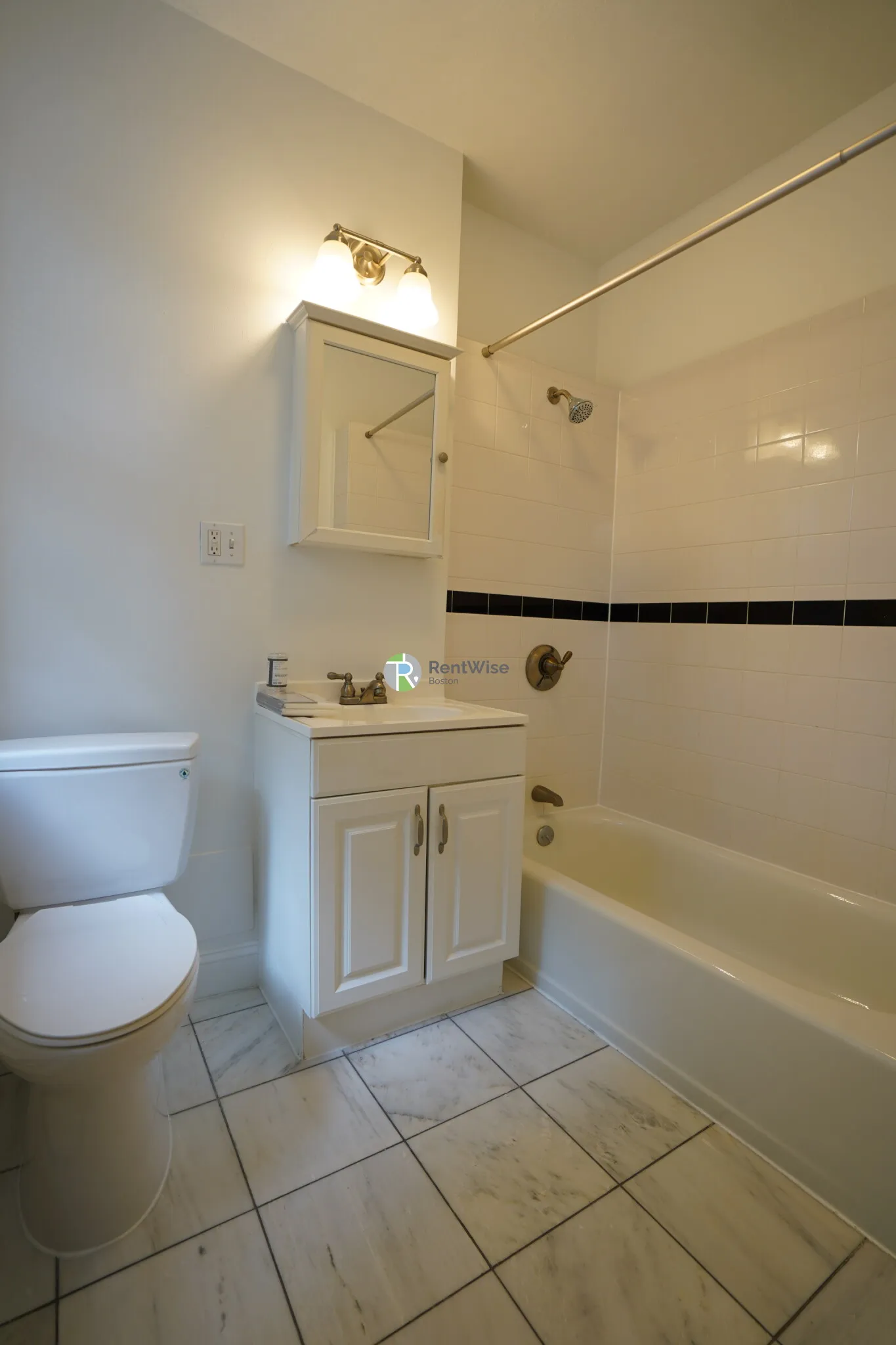 Studio bed, 1 bath apartment for rent at 74 Brainerd Rd Unit 7, Allston — photo 8 of 12