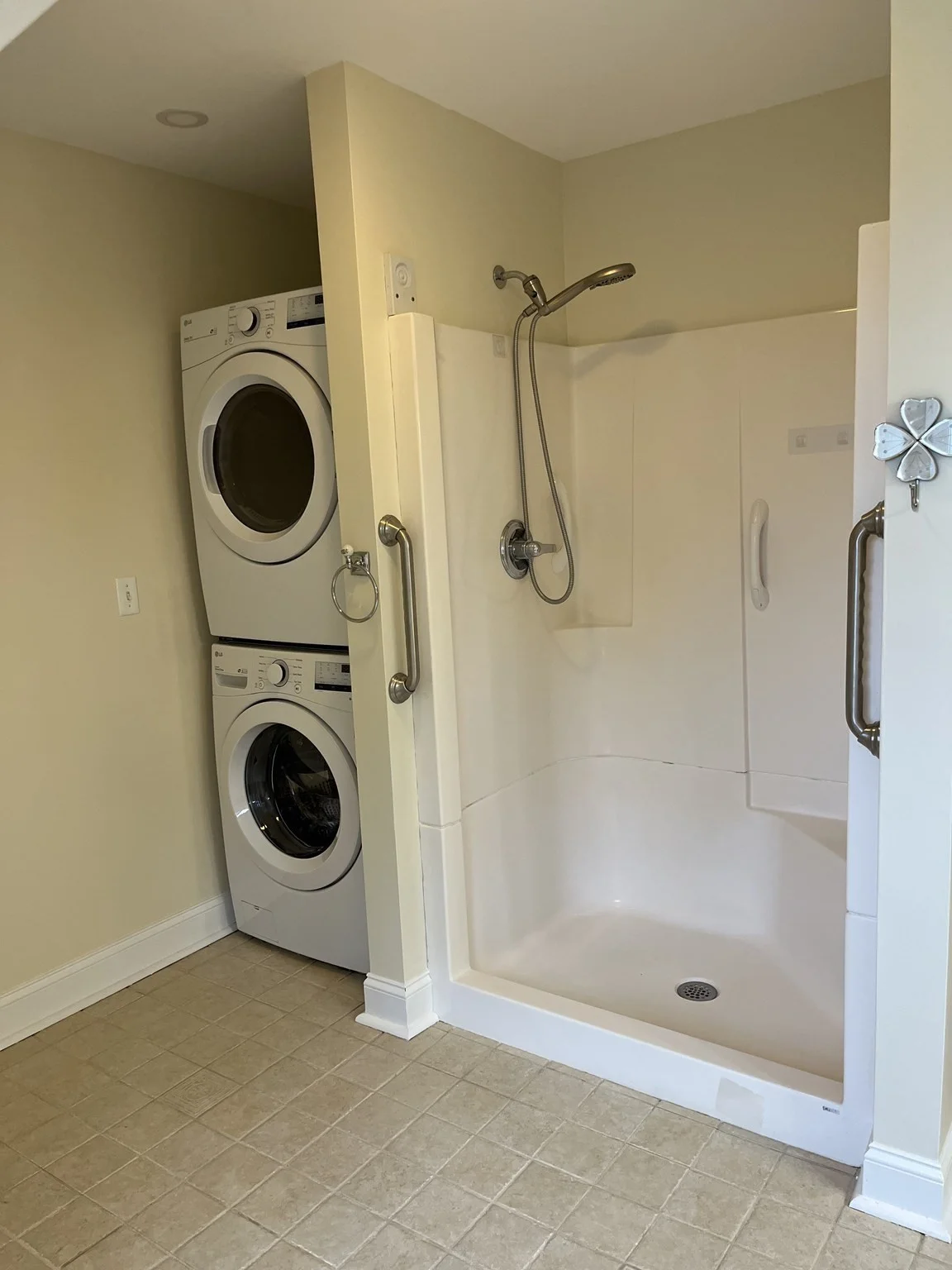 1 bed, 1 bath apartment for rent at 74 Bridge St Unit B, West Newbury — photo 15 of 21