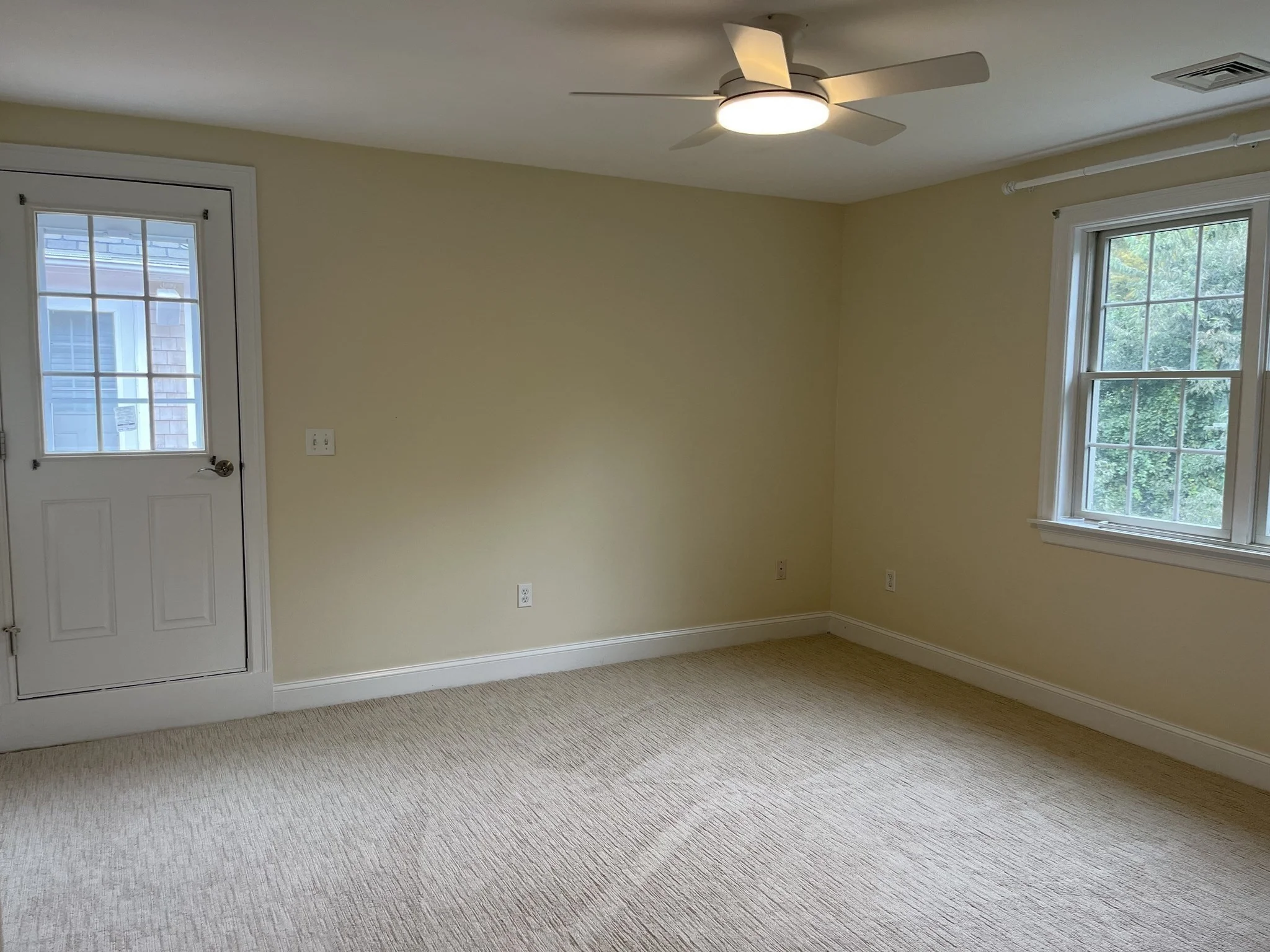 1 bed, 1 bath apartment for rent at 74 Bridge St Unit B, West Newbury — photo 11 of 21