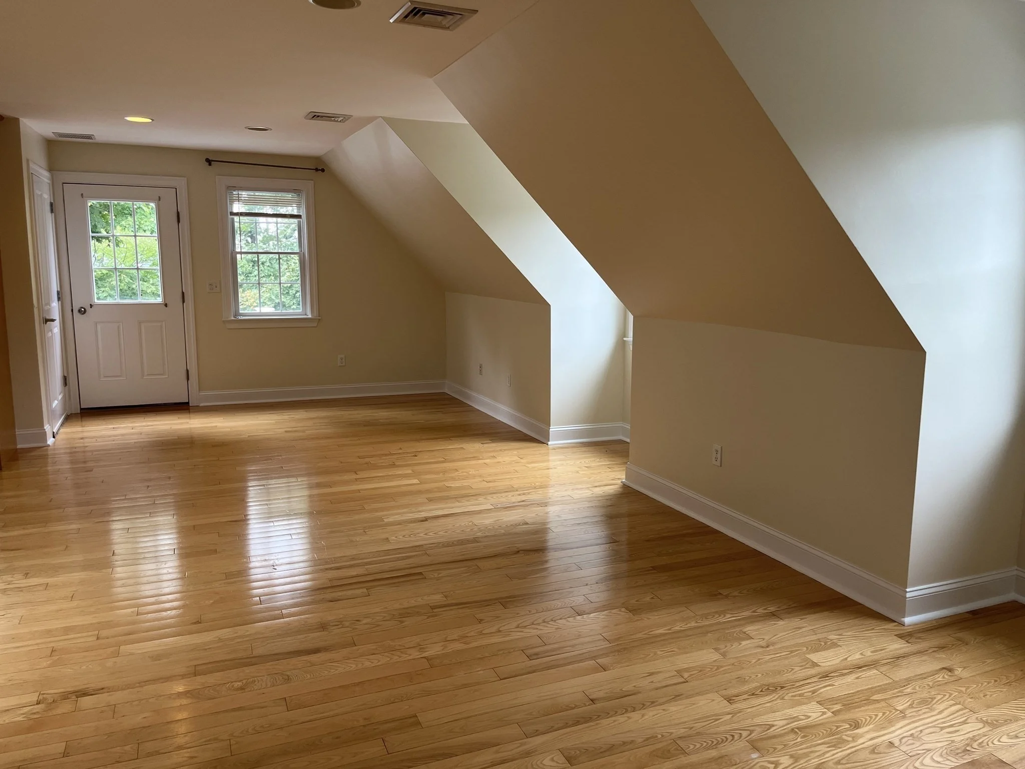 1 bed, 1 bath apartment for rent at 74 Bridge St Unit B, West Newbury — photo 6 of 21