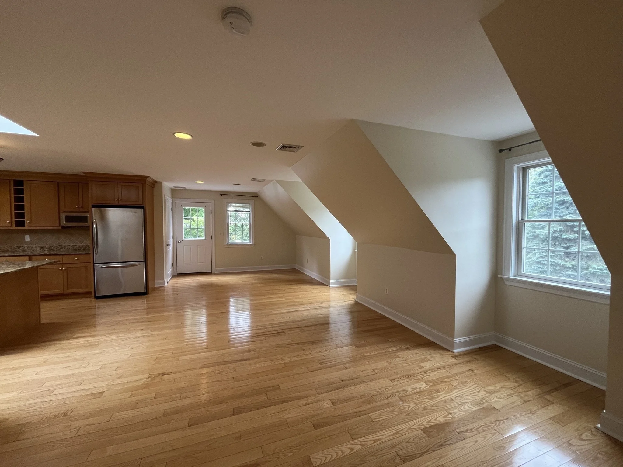 1 bed, 1 bath apartment for rent at 74 Bridge St Unit B, West Newbury — photo 5 of 21