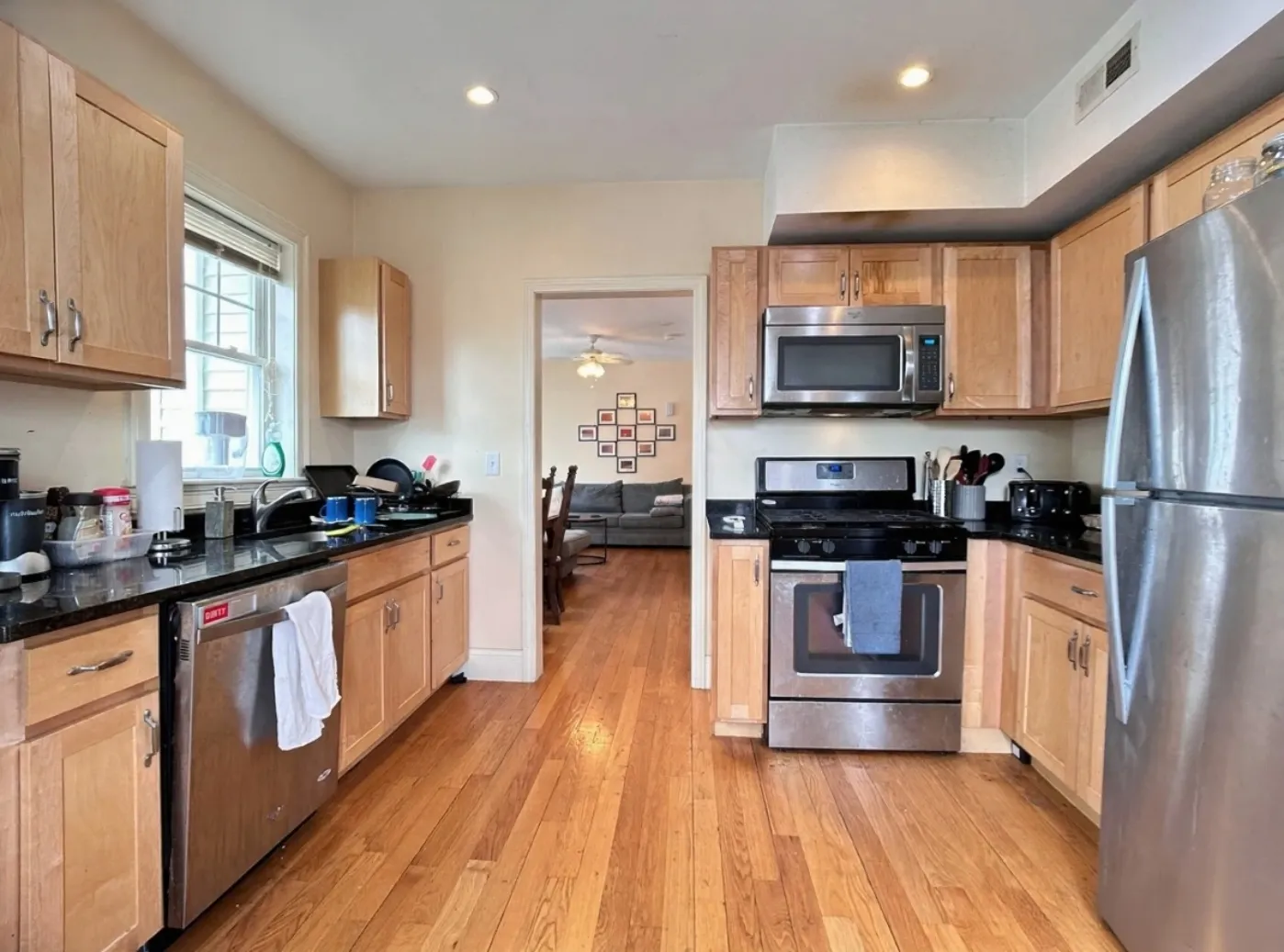4 bed, 1 bath apartment for rent at 74 Brooks St Unit 2, Brighton