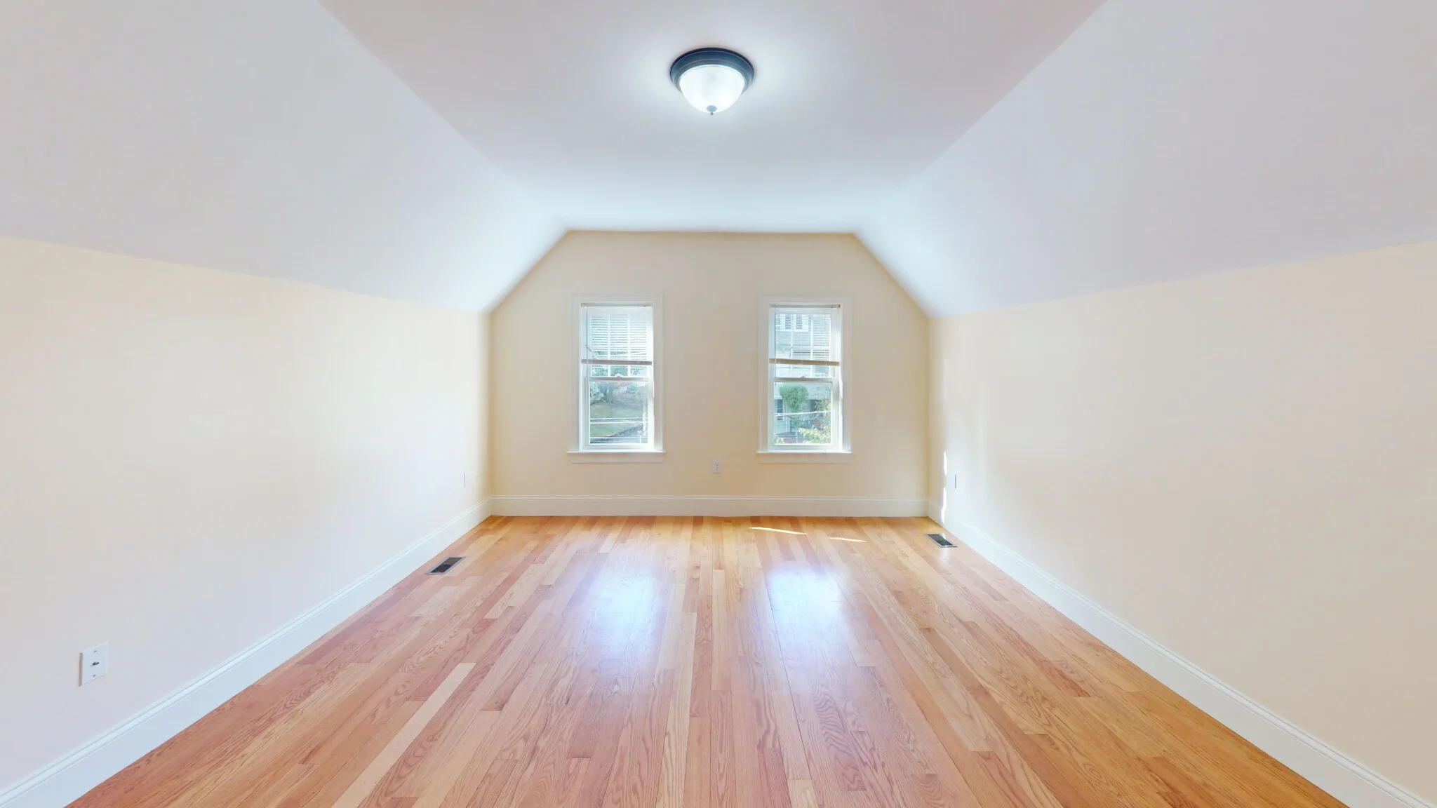 4 bed, 1 bath apartment for rent at 74 Brooks St Unit 2, Brighton — photo 10 of 15