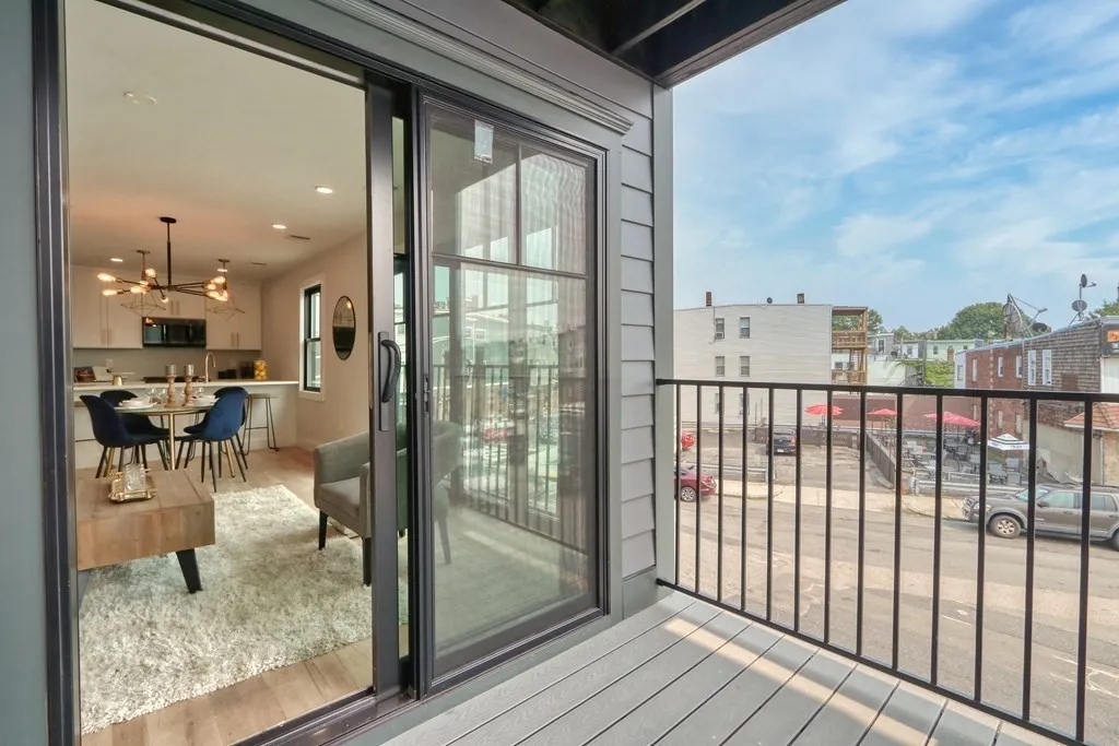 2 bed, 2 bath apartment for rent at 74 Brooks St Unit 3, East Boston — photo 3 of 12