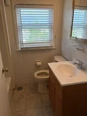 3 bed, 1 bath apartment for rent at 74 Cambridge Rd Unit 1, Woburn — photo 9 of 11