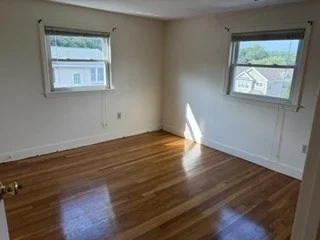 3 bed, 1 bath apartment for rent at 74 Cambridge Rd Unit 1, Woburn — photo 7 of 11