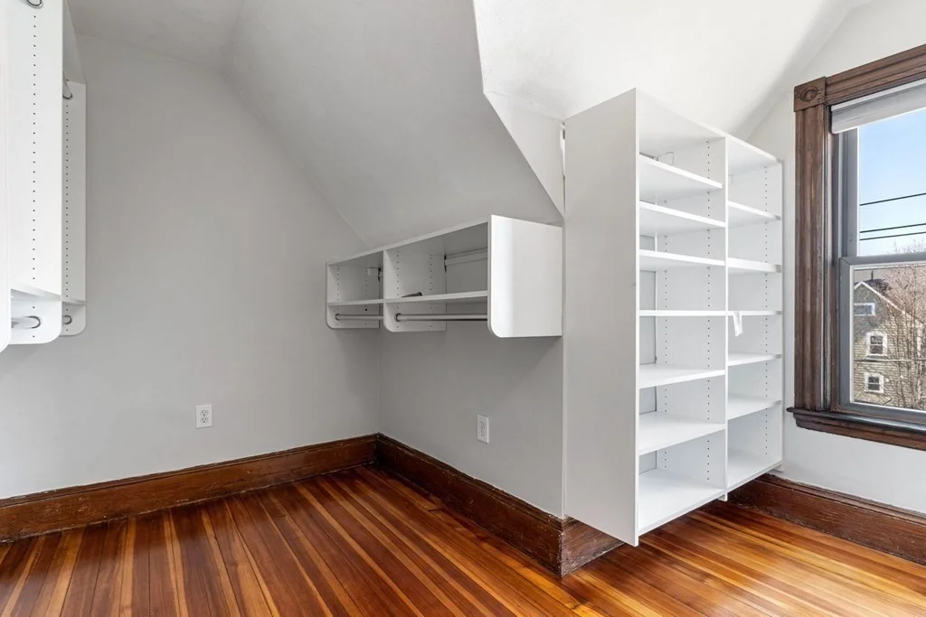 3 bed, 2 bath apartment for rent at 74 Carruth St Unit 2, Boston — photo 9 of 14
